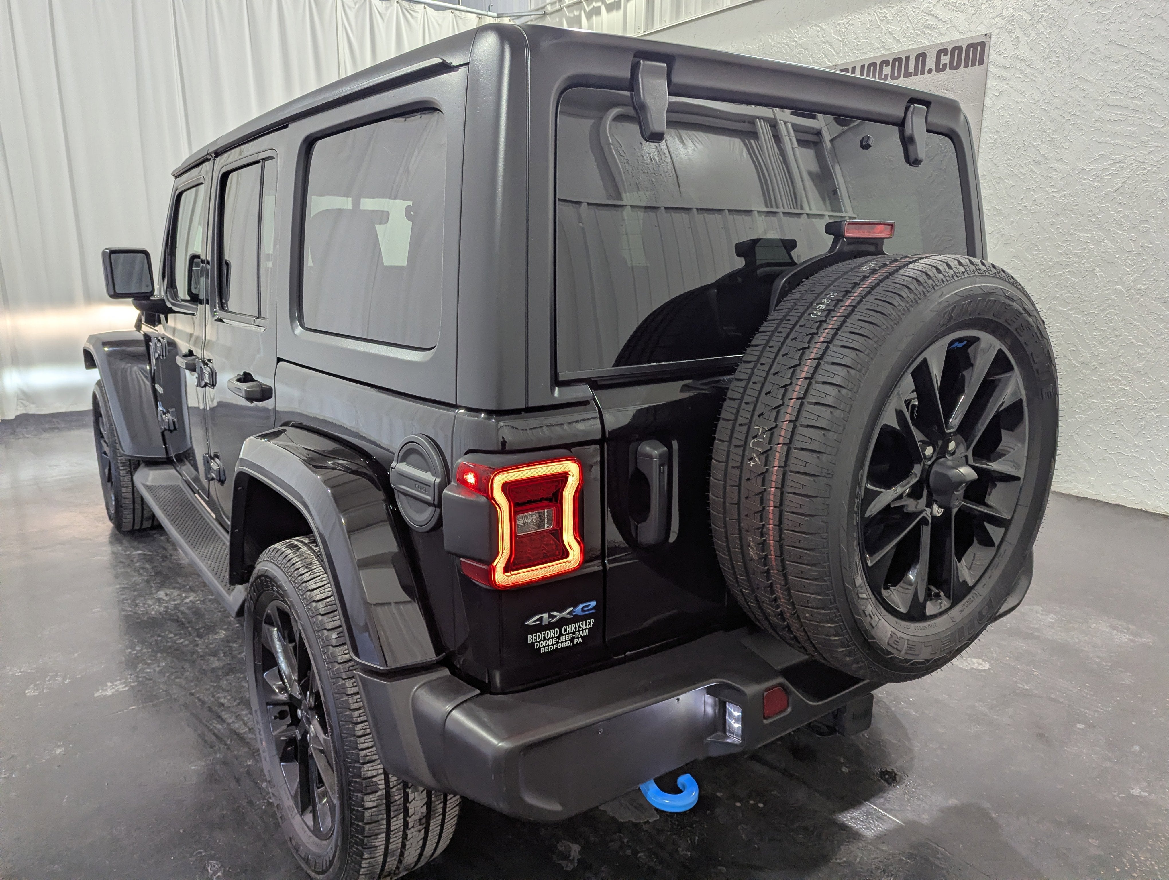 2023 Jeep Wrangler 4xe Sahara 4x4