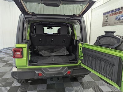 2025 Jeep Wrangler 4-Door Summit 4x4