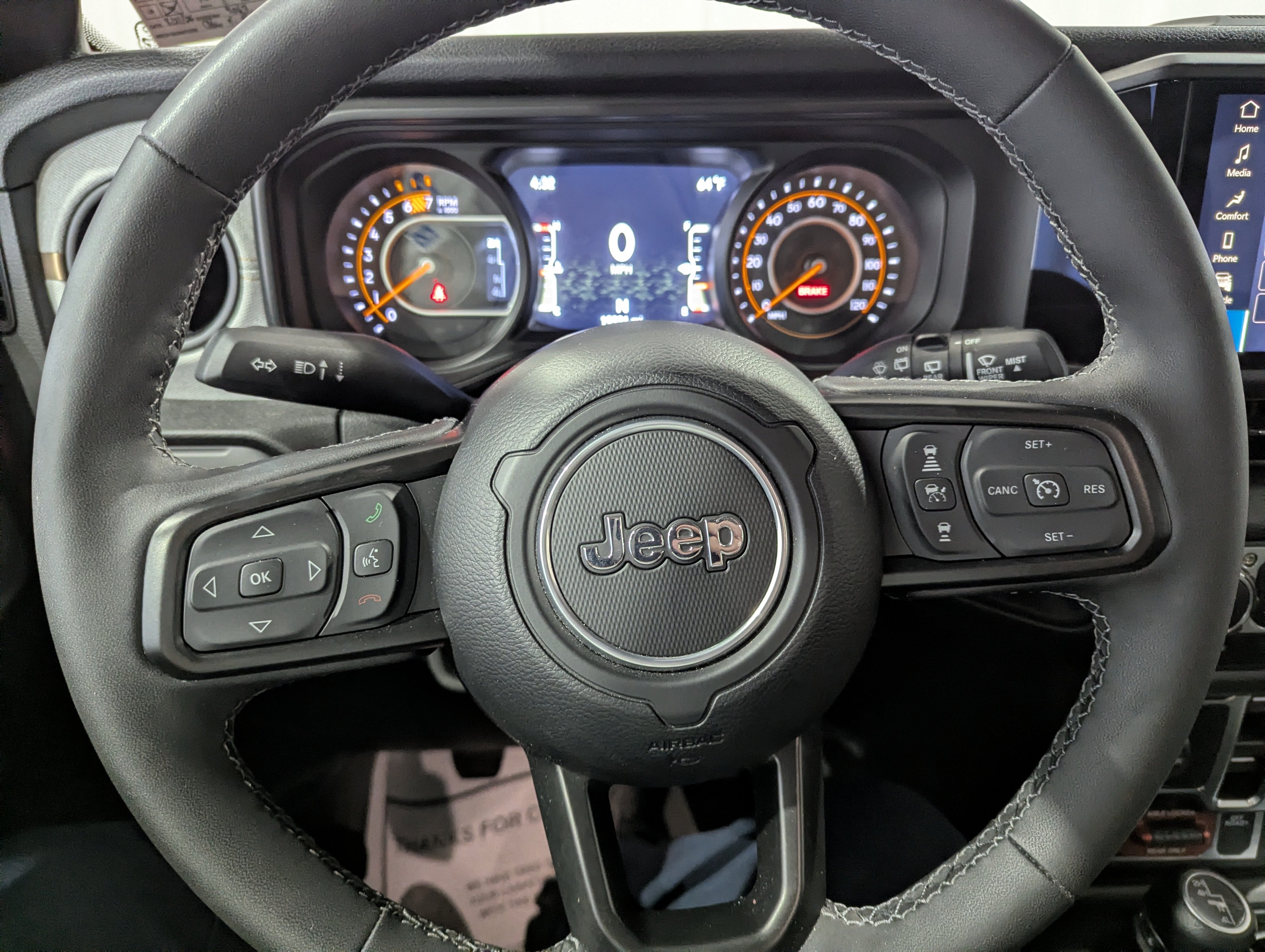 2025 Jeep Wrangler 4-Door Willys 4x4