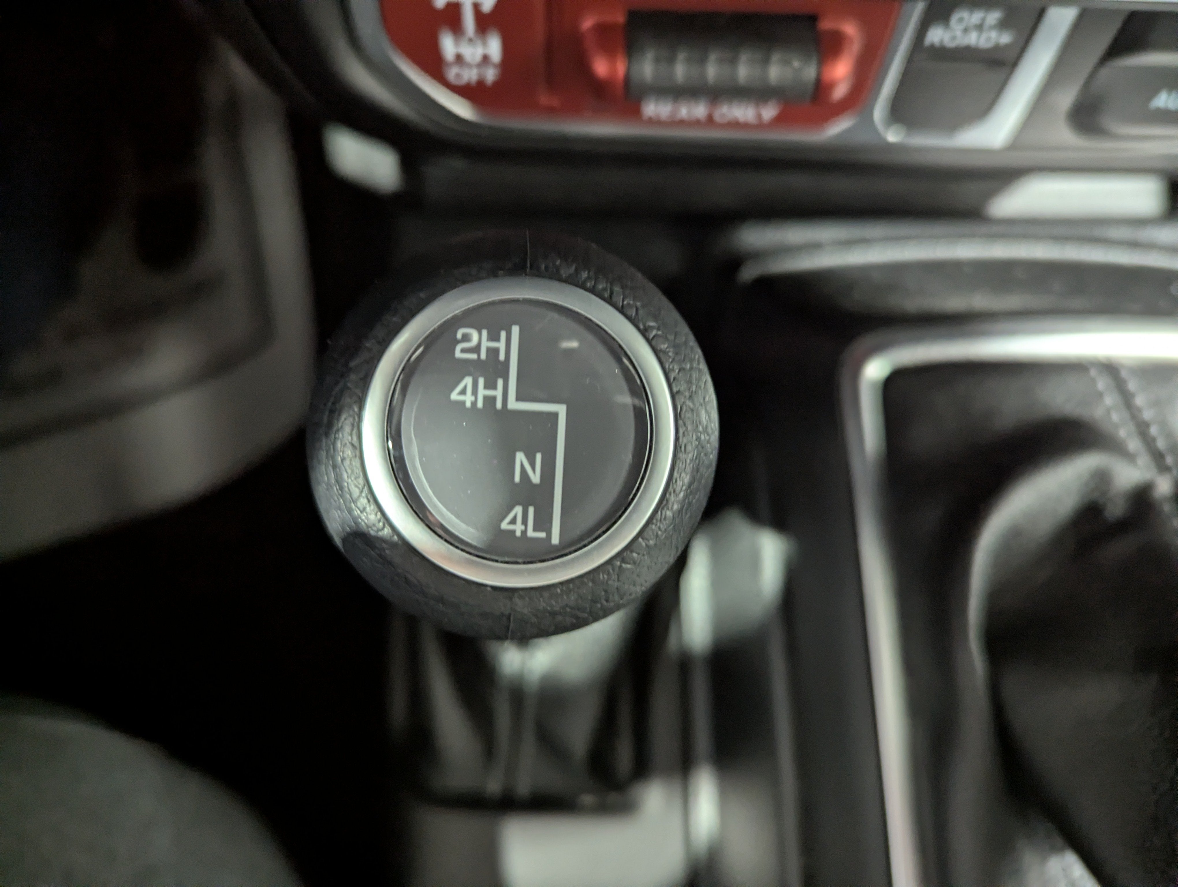 2025 Jeep Wrangler 4-Door Willys 4x4