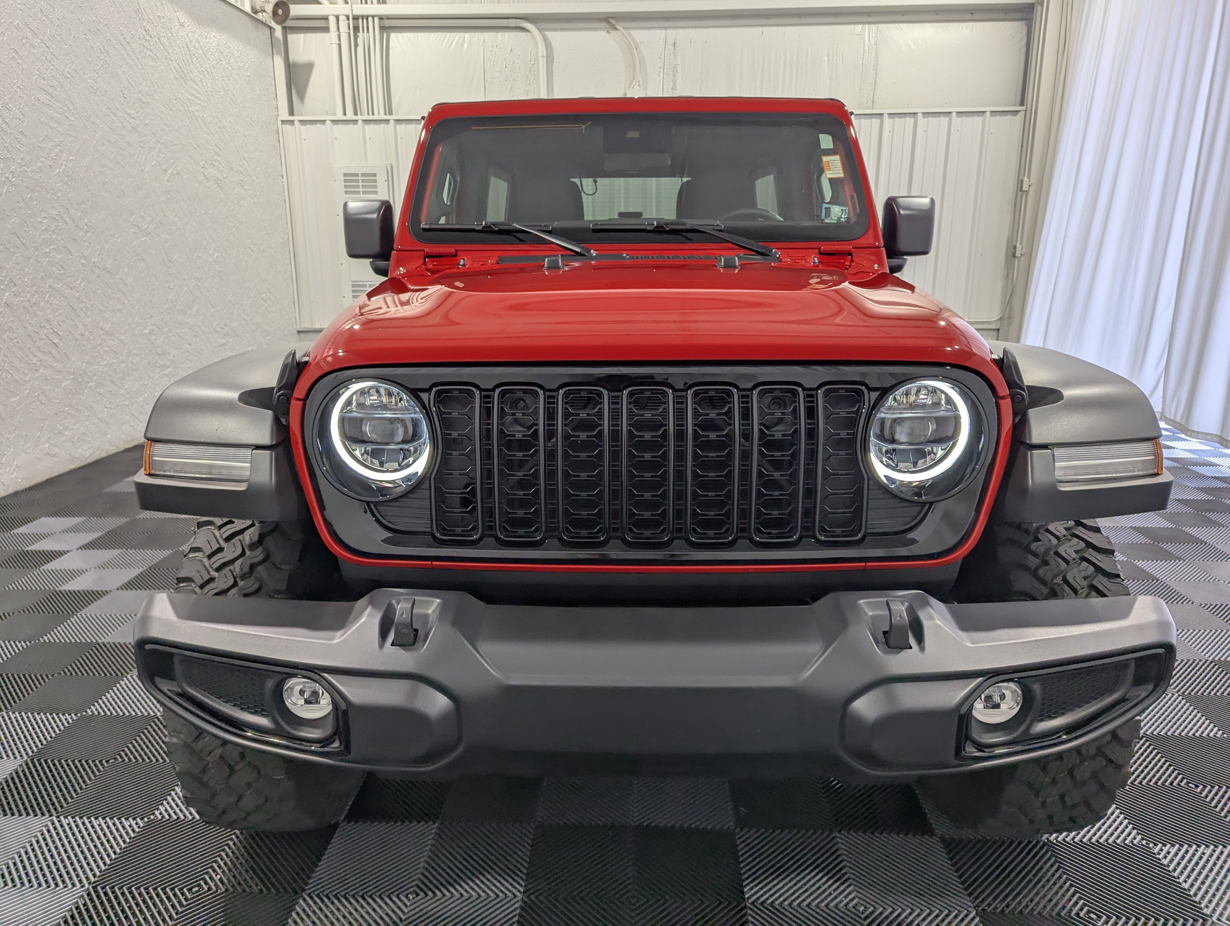 2025 Jeep Wrangler 4-Door Willys 4x4