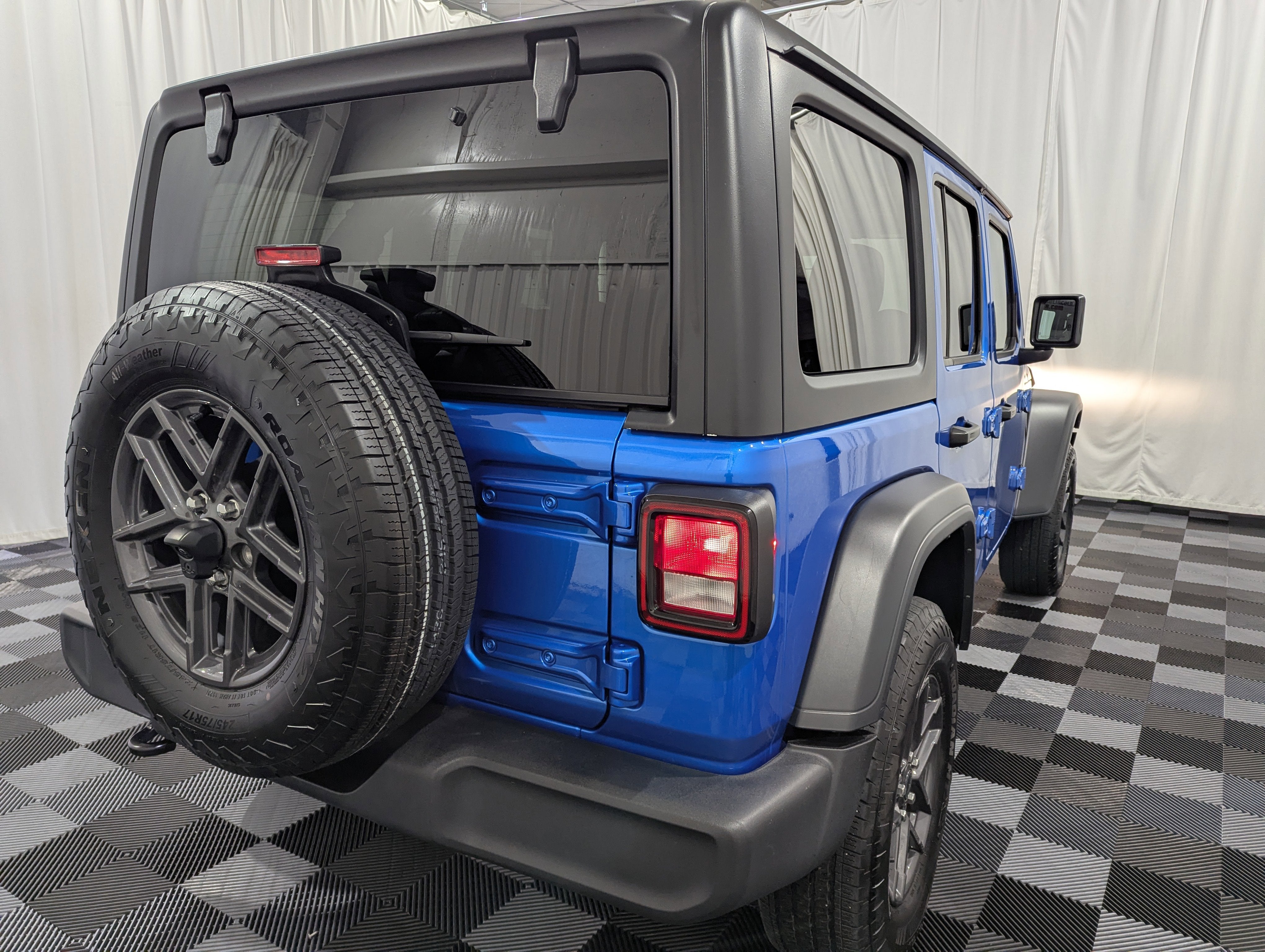 2024 Jeep Wrangler 4-Door Sport S 4x4