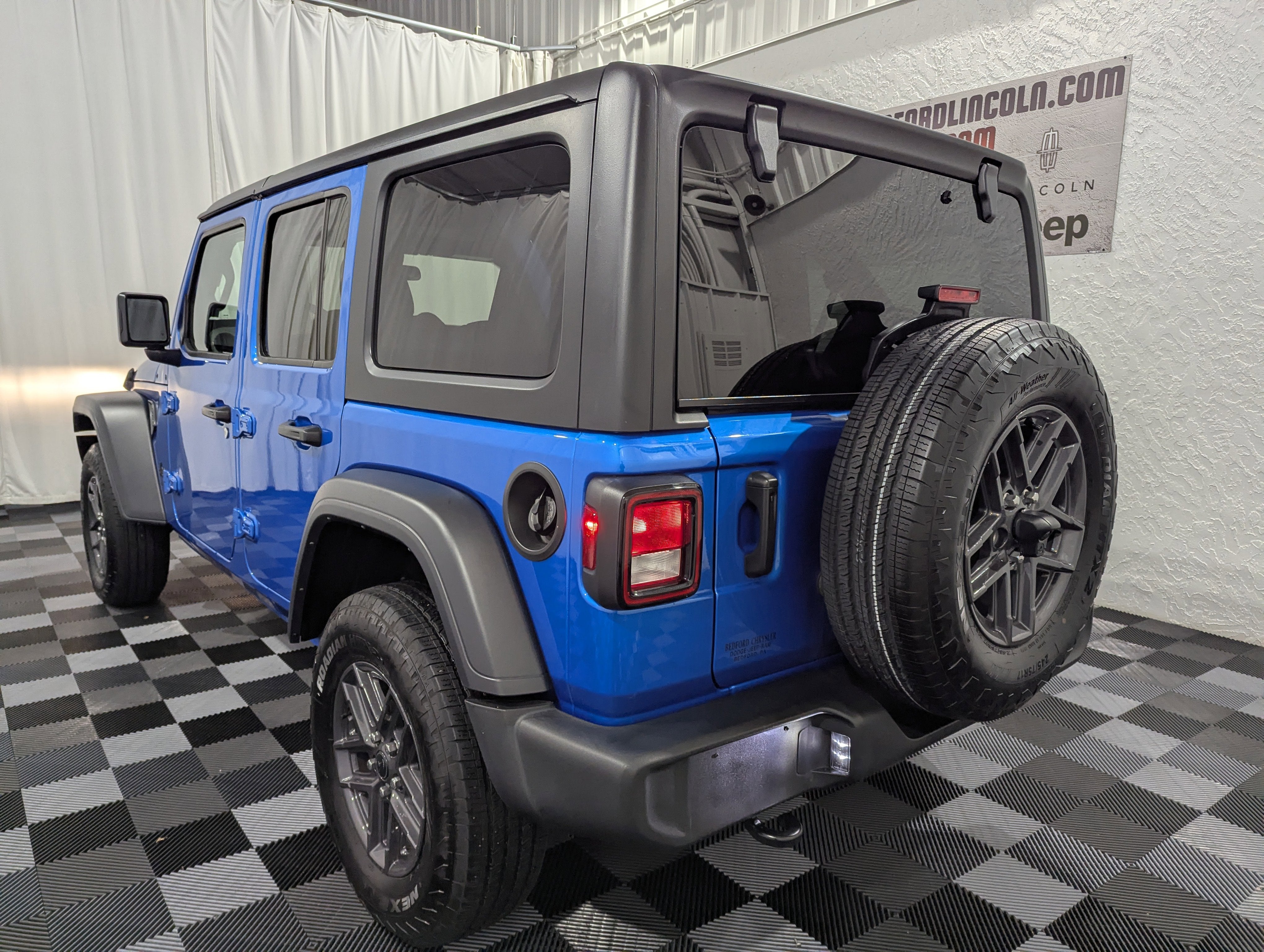 2024 Jeep Wrangler 4-Door Sport S 4x4