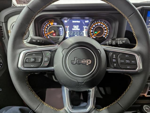 2024 Jeep Wrangler 4-Door Sahara 4x4