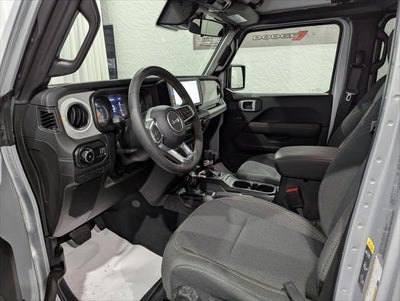 2024 Jeep Wrangler 4-Door Sahara 4x4