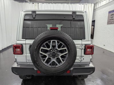 2024 Jeep Wrangler 4-Door Sahara 4x4