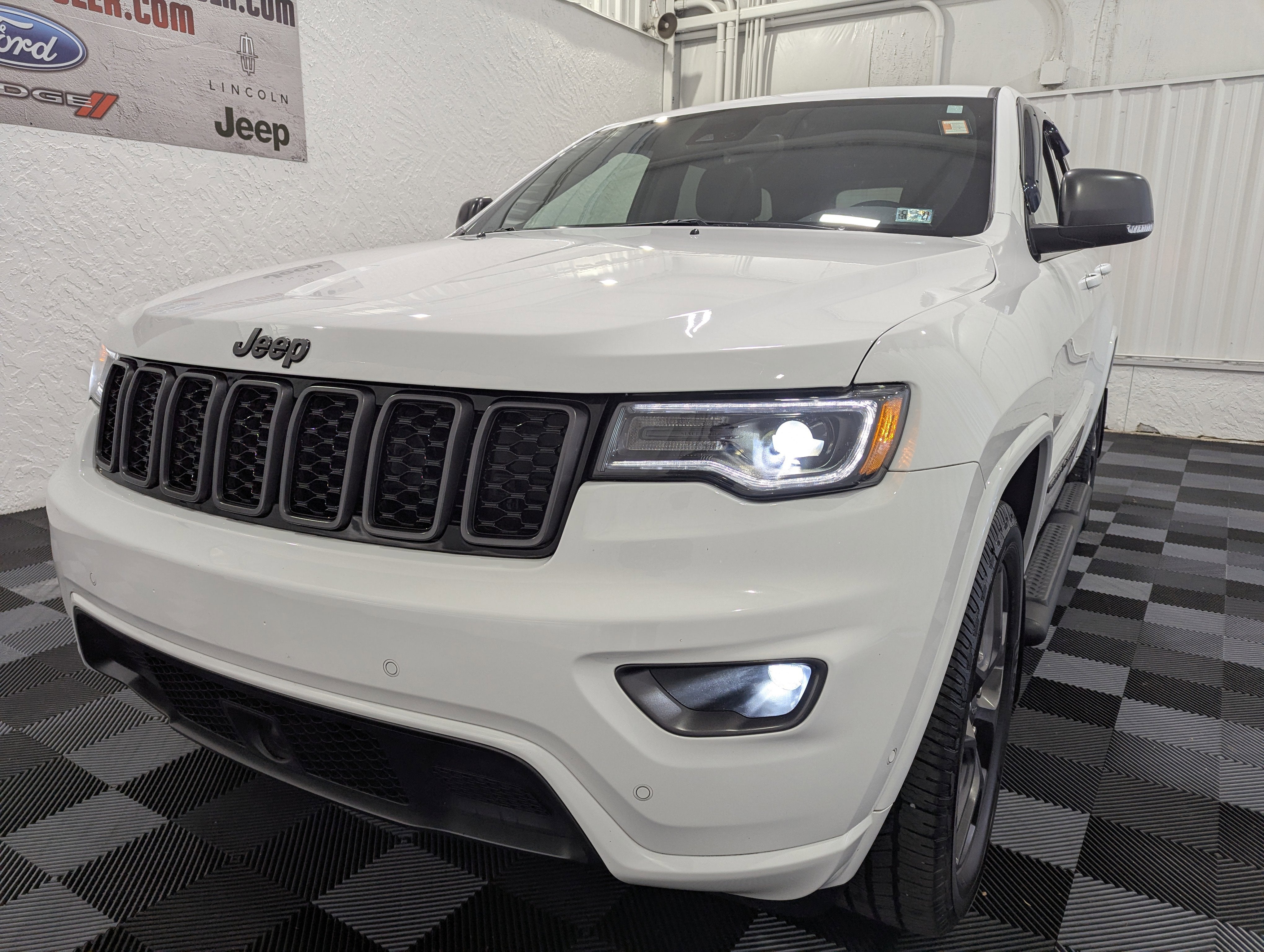 2021 Jeep Grand Cherokee 80th Anniversary 4x4