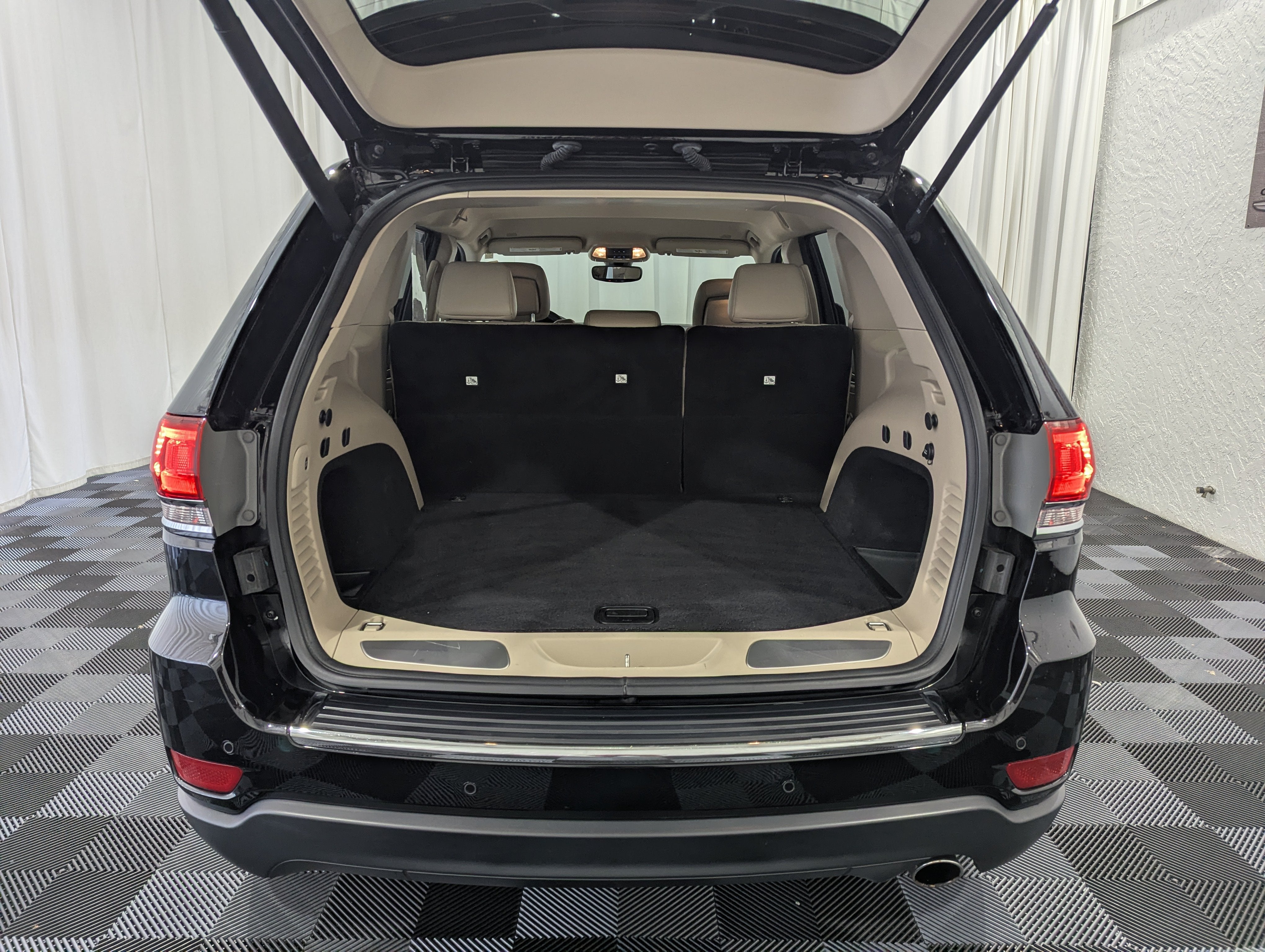 2019 Jeep Grand Cherokee Limited 4x4