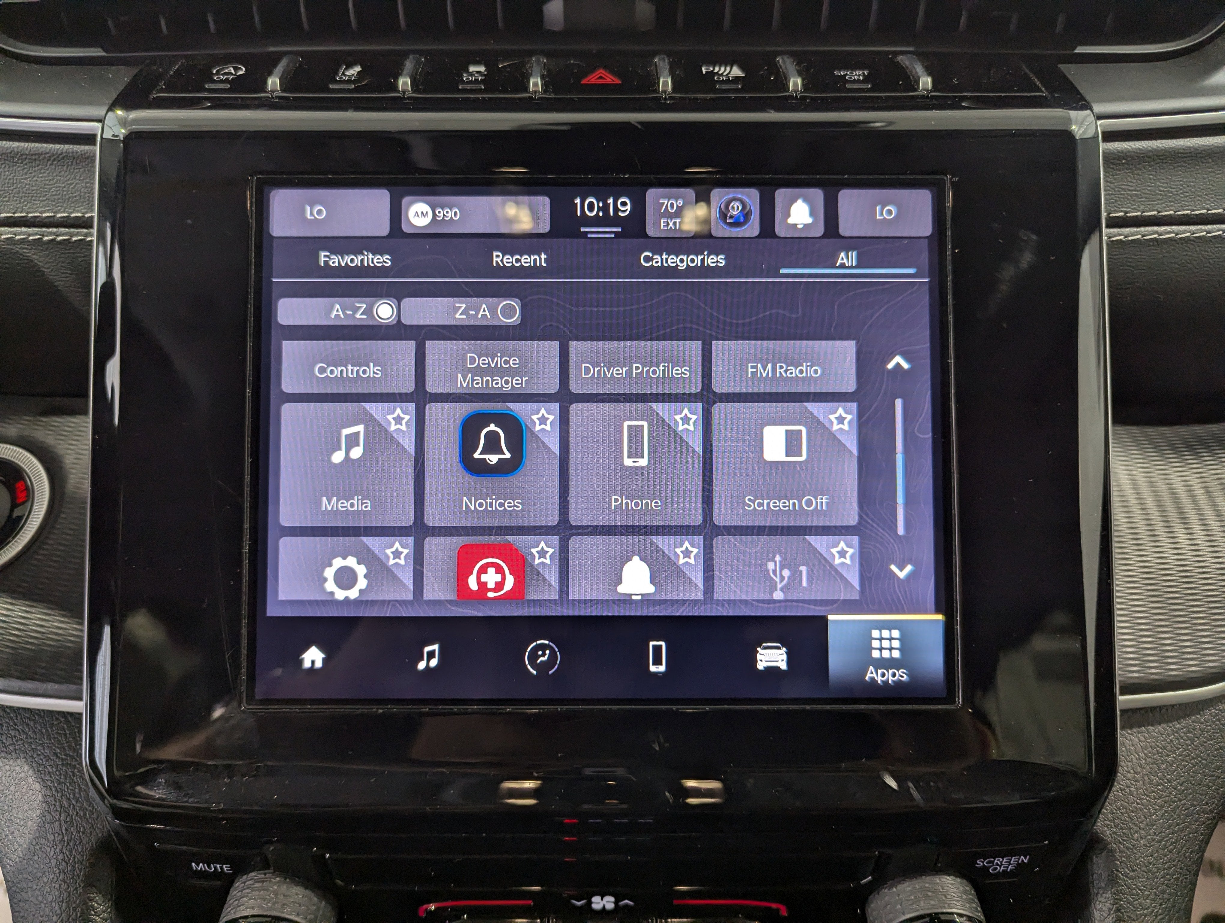 2023 Jeep Grand Cherokee Laredo 4x4