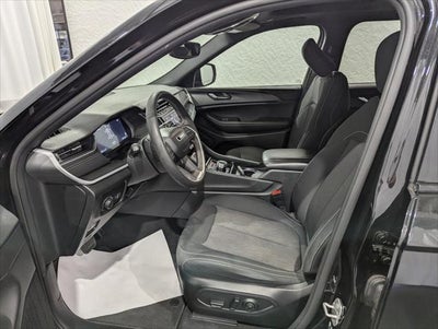 2024 Jeep Grand Cherokee Laredo X 4x4