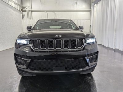 2024 Jeep Grand Cherokee Laredo X 4x4