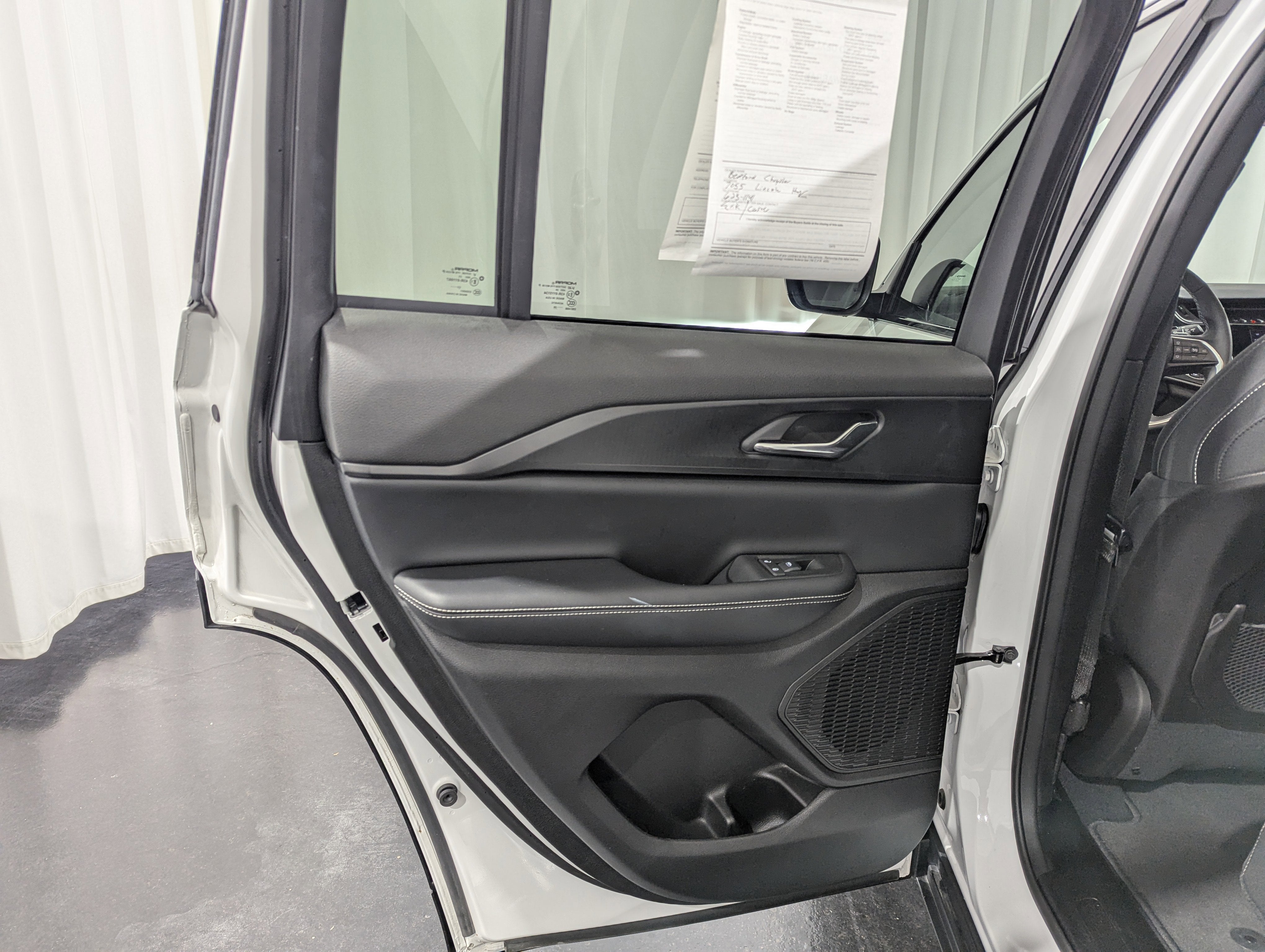 2024 Jeep Grand Cherokee Laredo 4x4