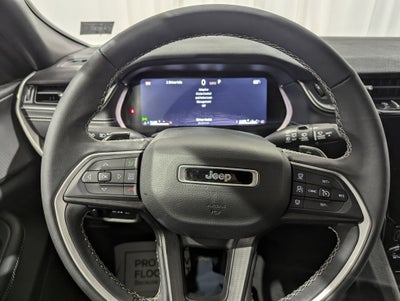 2024 Jeep Grand Cherokee Laredo 4x4