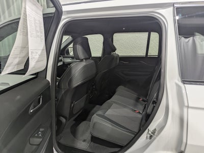 2024 Jeep Grand Cherokee Laredo 4x4