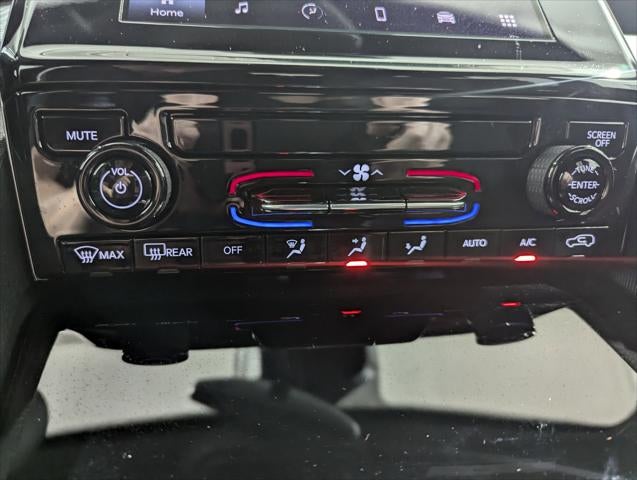 2024 Jeep Grand Cherokee Laredo 4x4