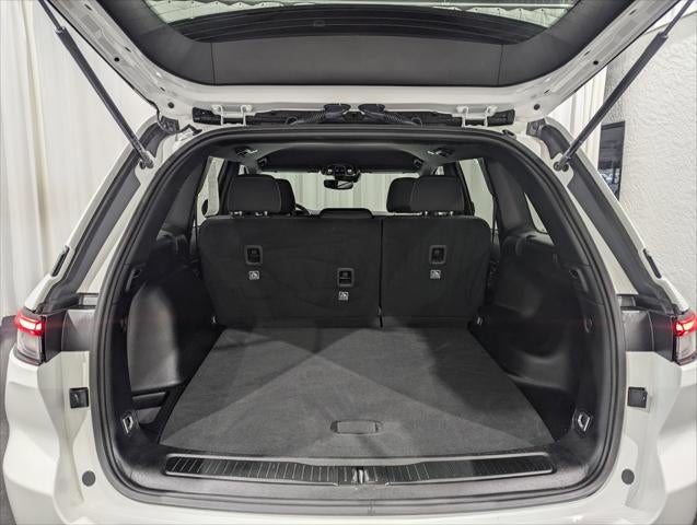 2024 Jeep Grand Cherokee Laredo 4x4