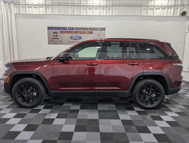 2025 Jeep Grand Cherokee Altitude 4x4