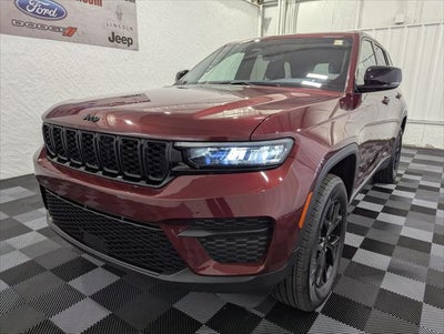 2025 Jeep Grand Cherokee Altitude 4x4