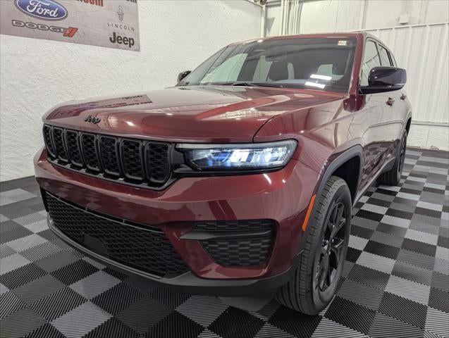 2025 Jeep Grand Cherokee Altitude 4x4