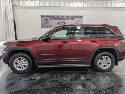 2023 Jeep Grand Cherokee Laredo 4x4