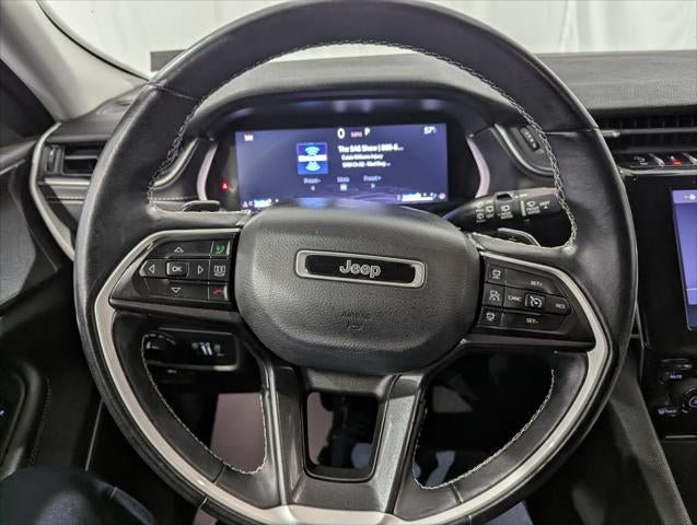 2022 Jeep Grand Cherokee L Laredo 4x4