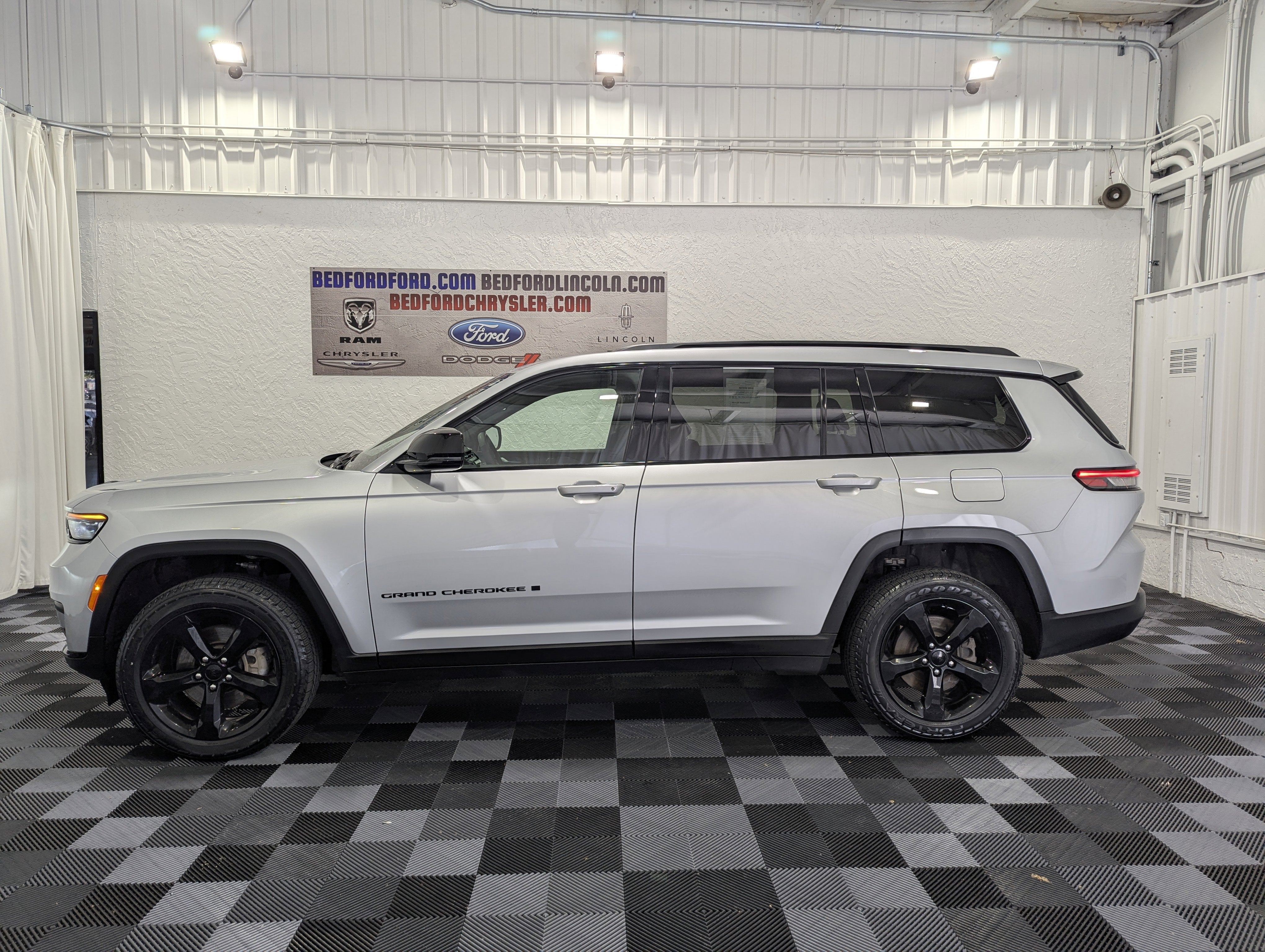 2024 Jeep Grand Cherokee L Altitude X 4x4