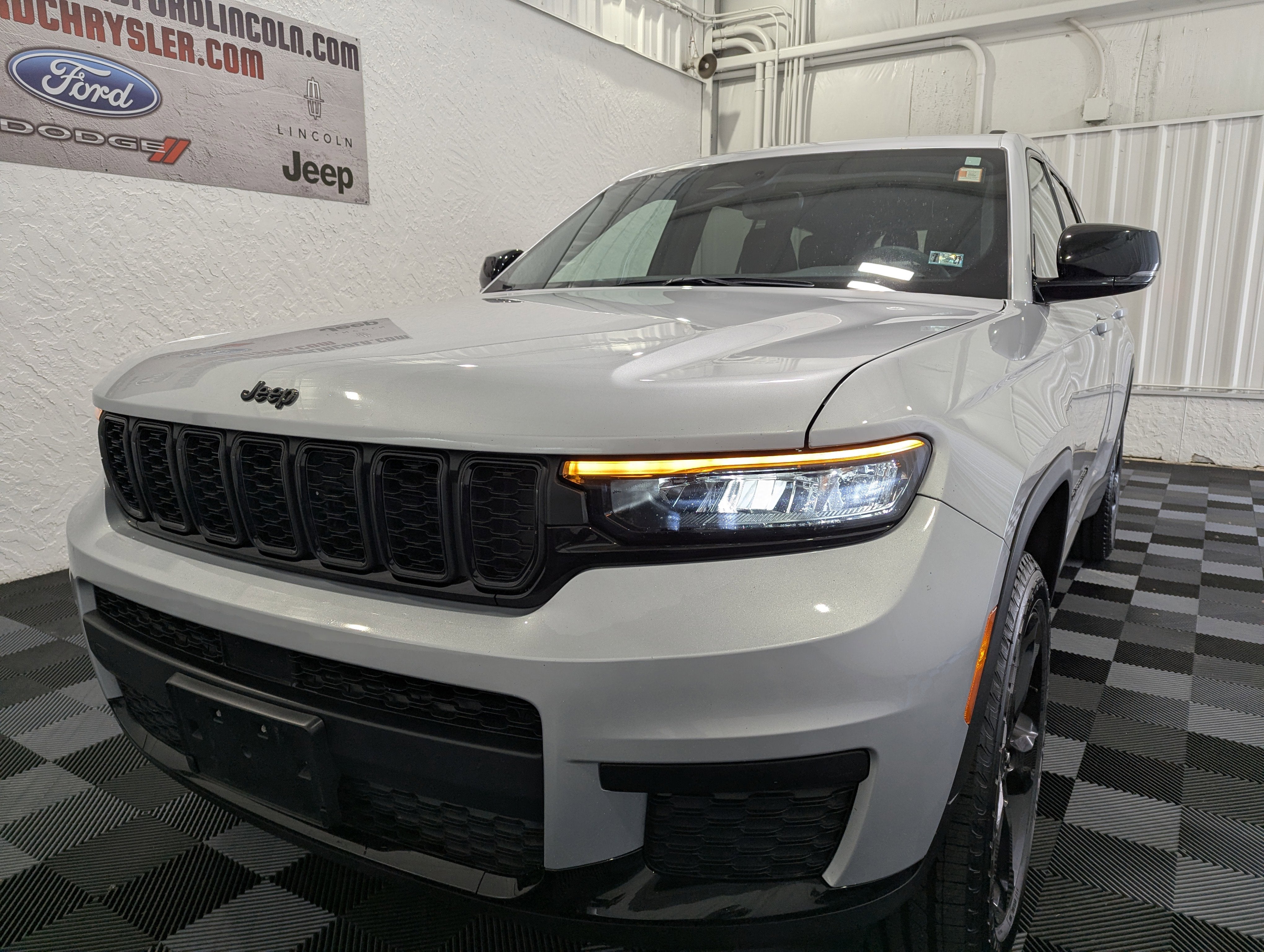 2024 Jeep Grand Cherokee L Altitude X 4x4