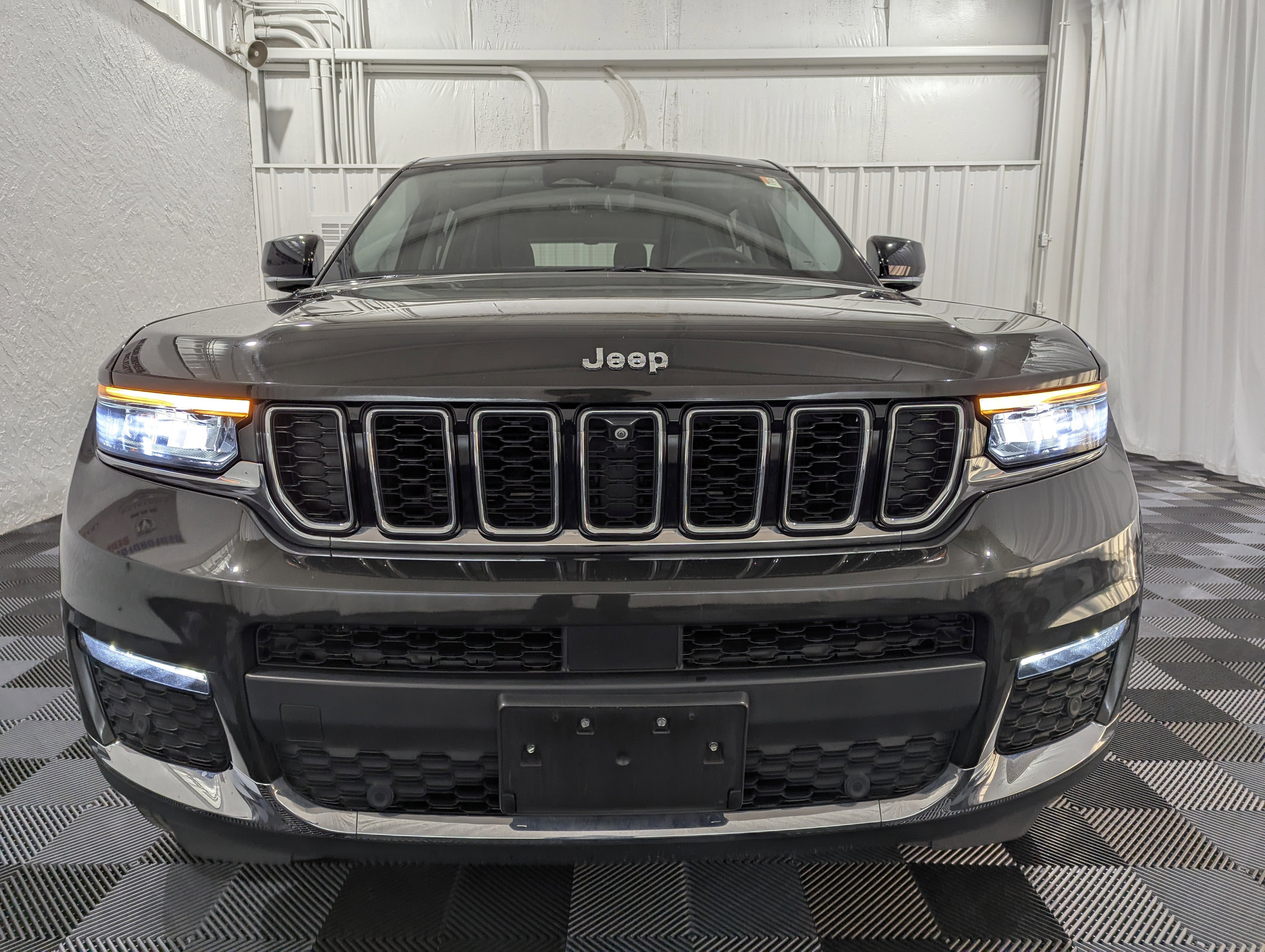 2023 Jeep Grand Cherokee L Limited 4x4