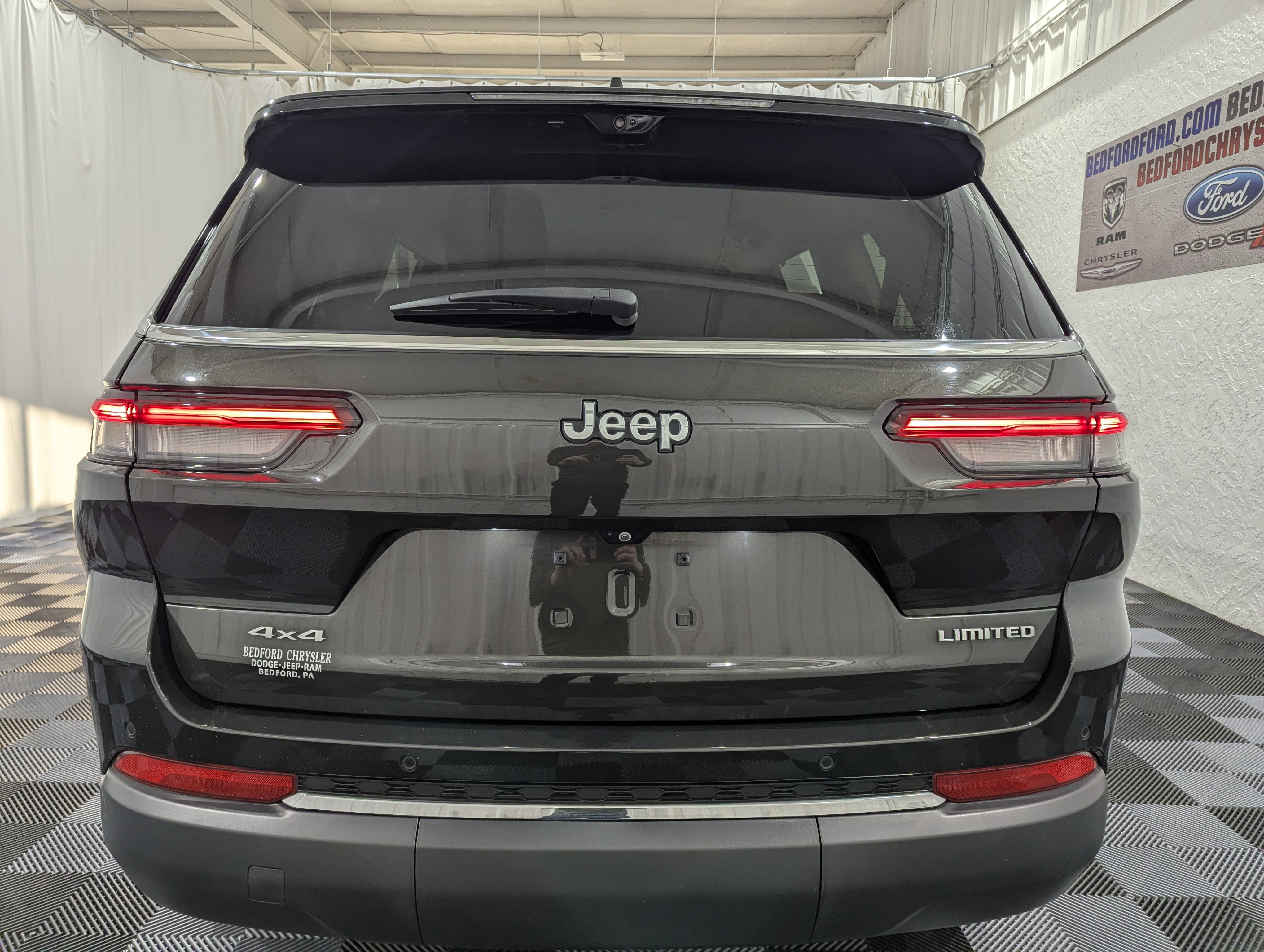 2023 Jeep Grand Cherokee L Limited 4x4
