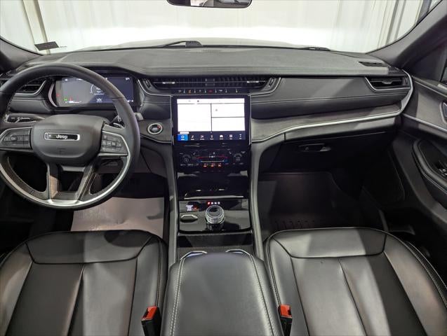 2025 Jeep Grand Cherokee L Limited 4x4