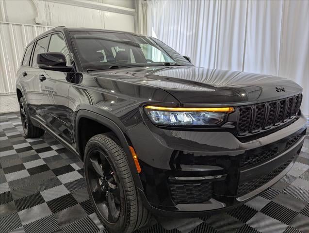 2025 Jeep Grand Cherokee L Limited 4x4