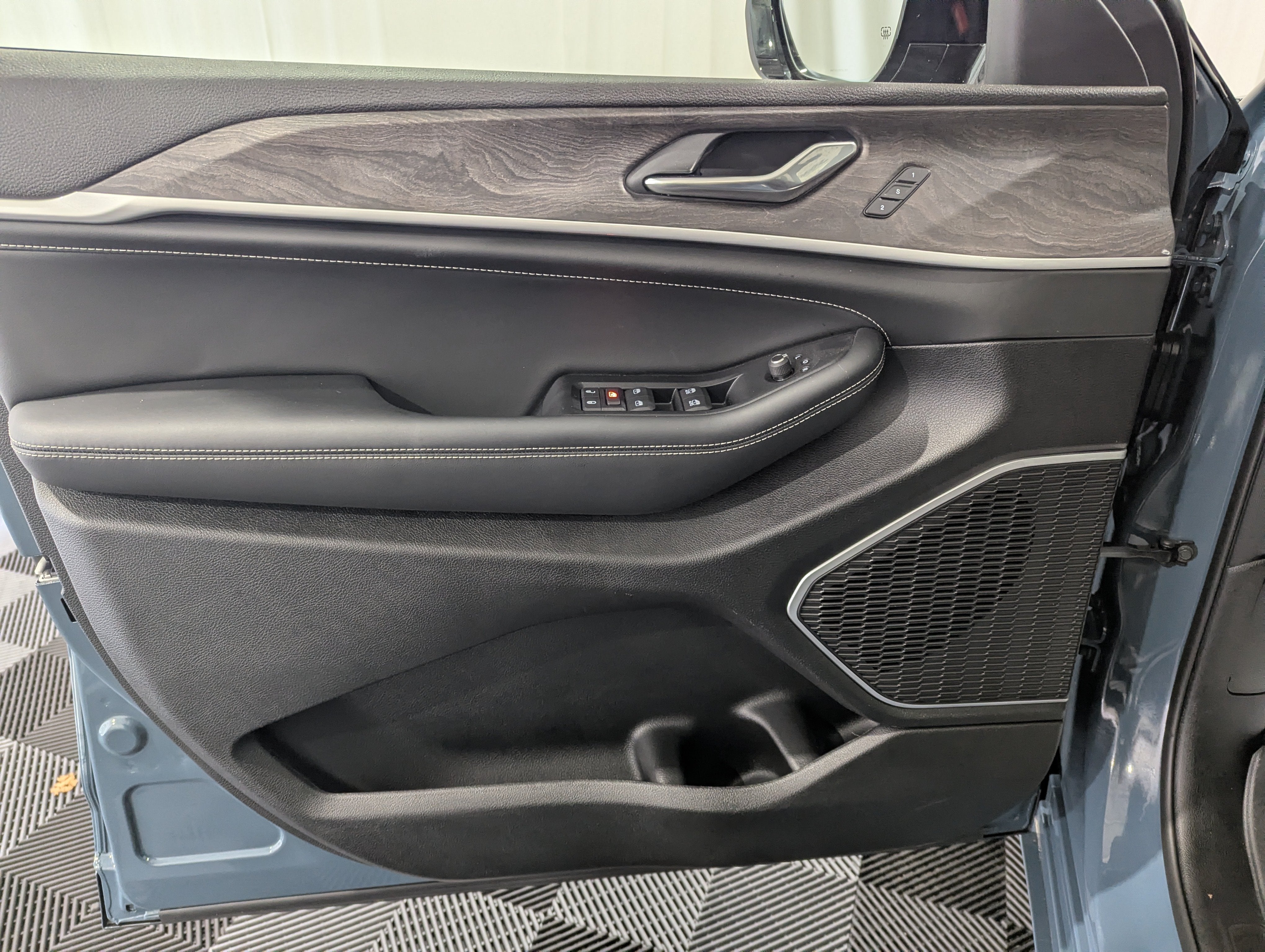 2026 Jeep Grand Cherokee L Limited Reserve 4x4