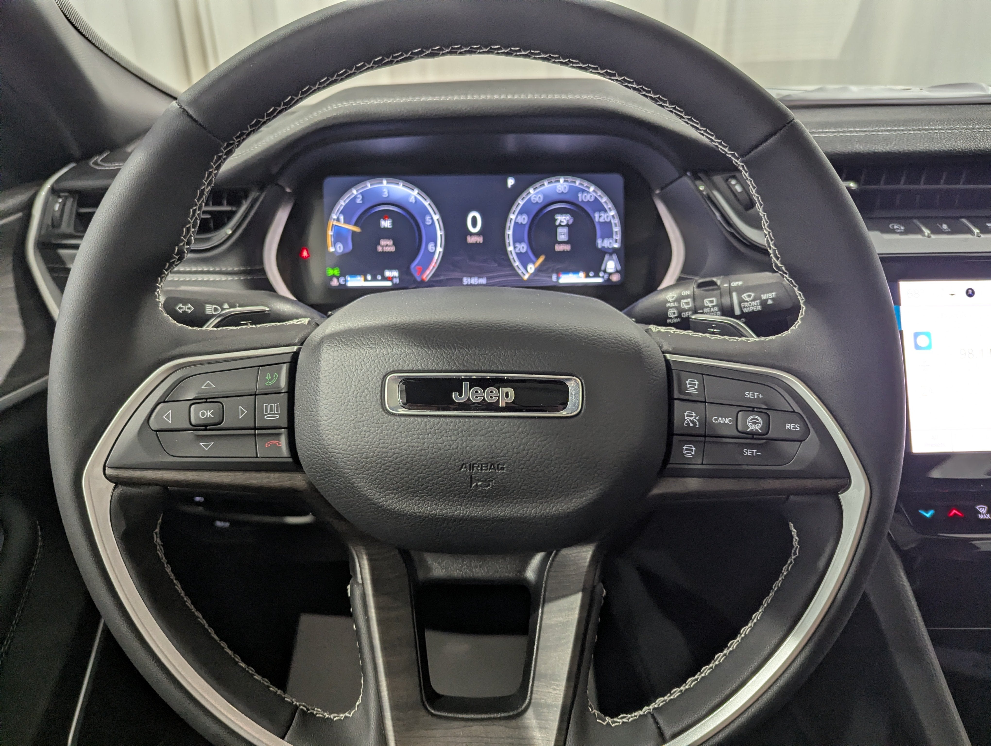2026 Jeep Grand Cherokee L Limited Reserve 4x4