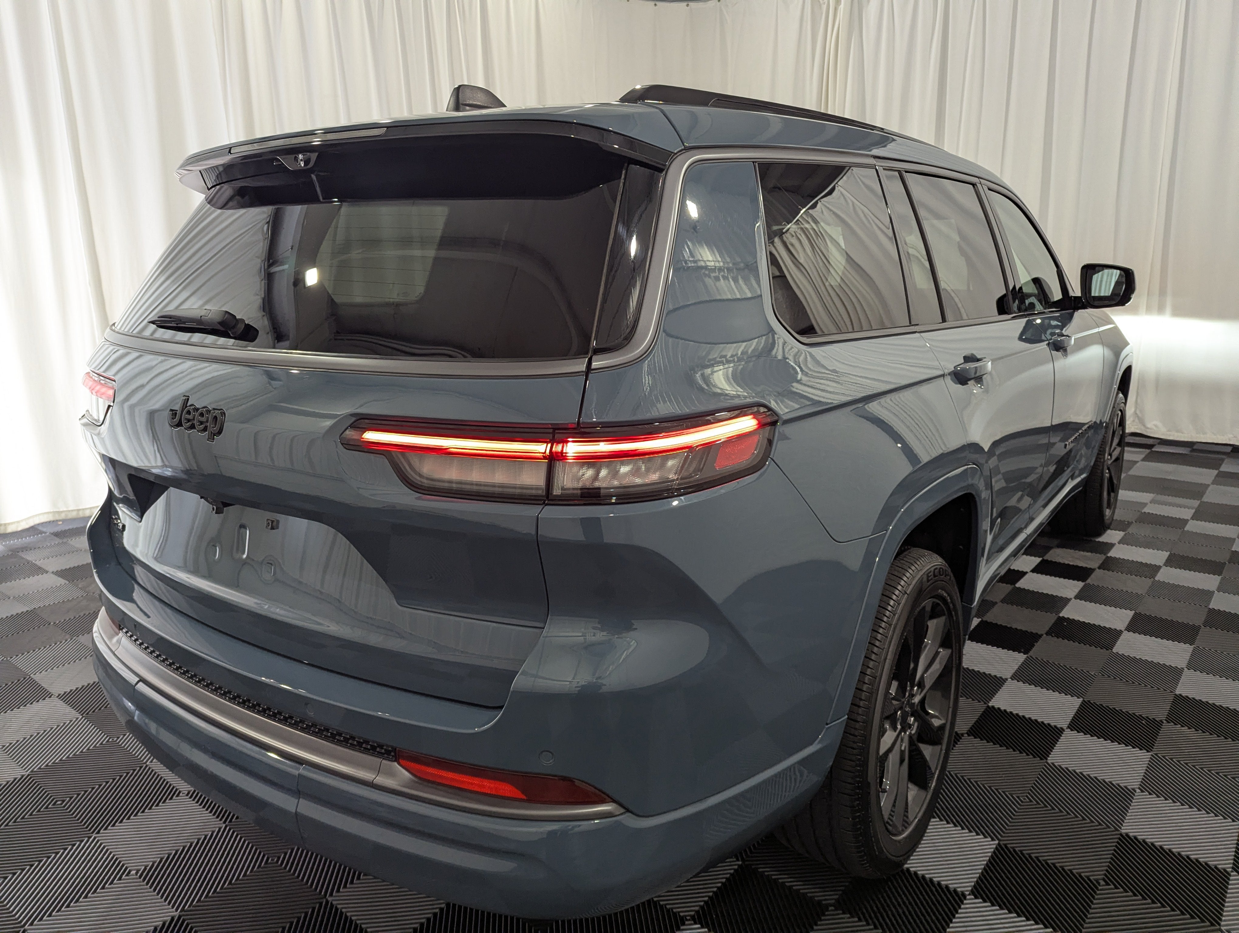 2026 Jeep Grand Cherokee L Limited Reserve 4x4