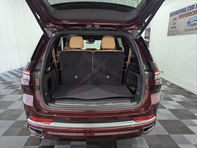 2025 Jeep Grand Cherokee L Summit Reserve 4x4