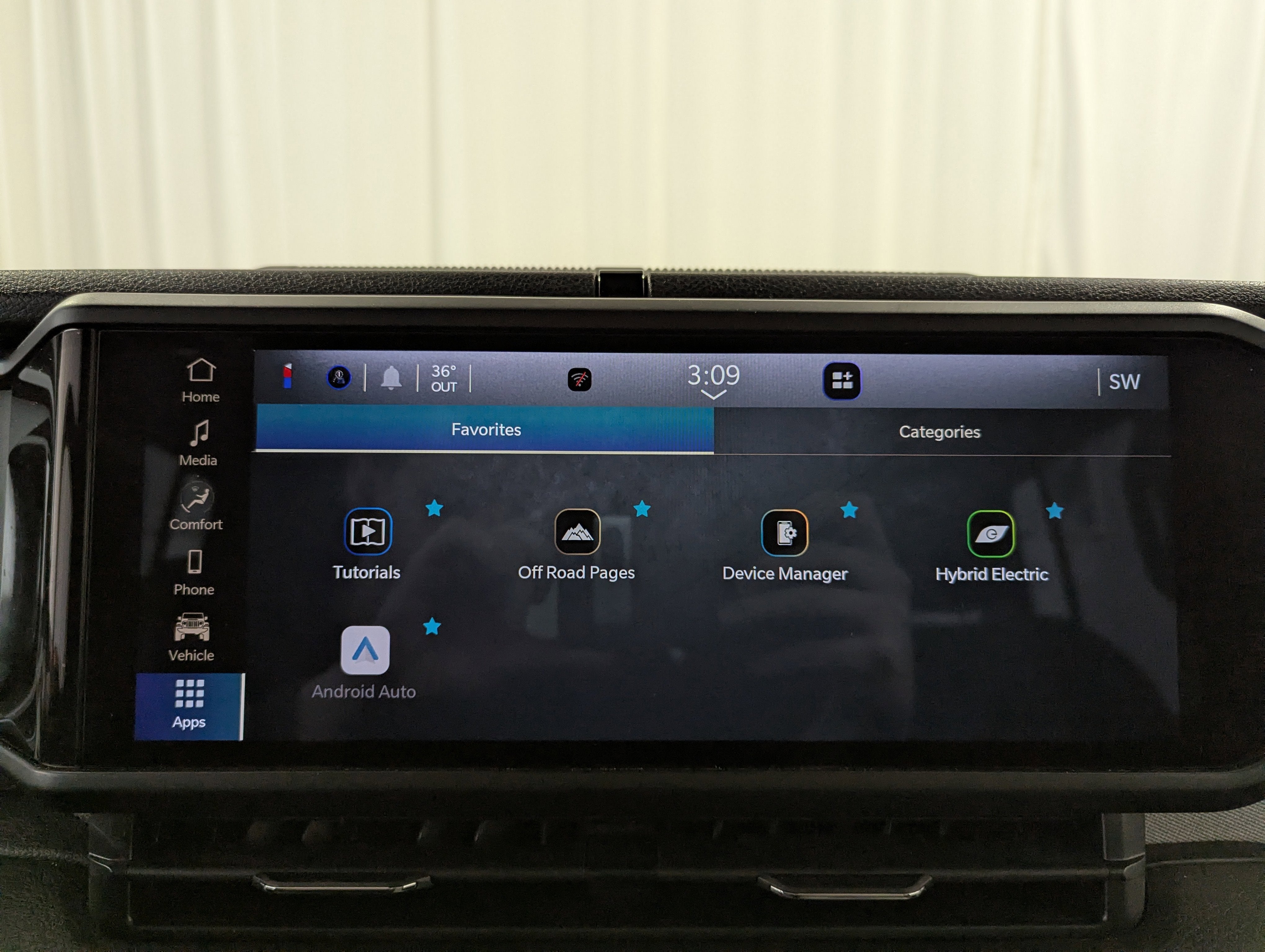 2025 Jeep Wrangler 4xe Willys 4xe