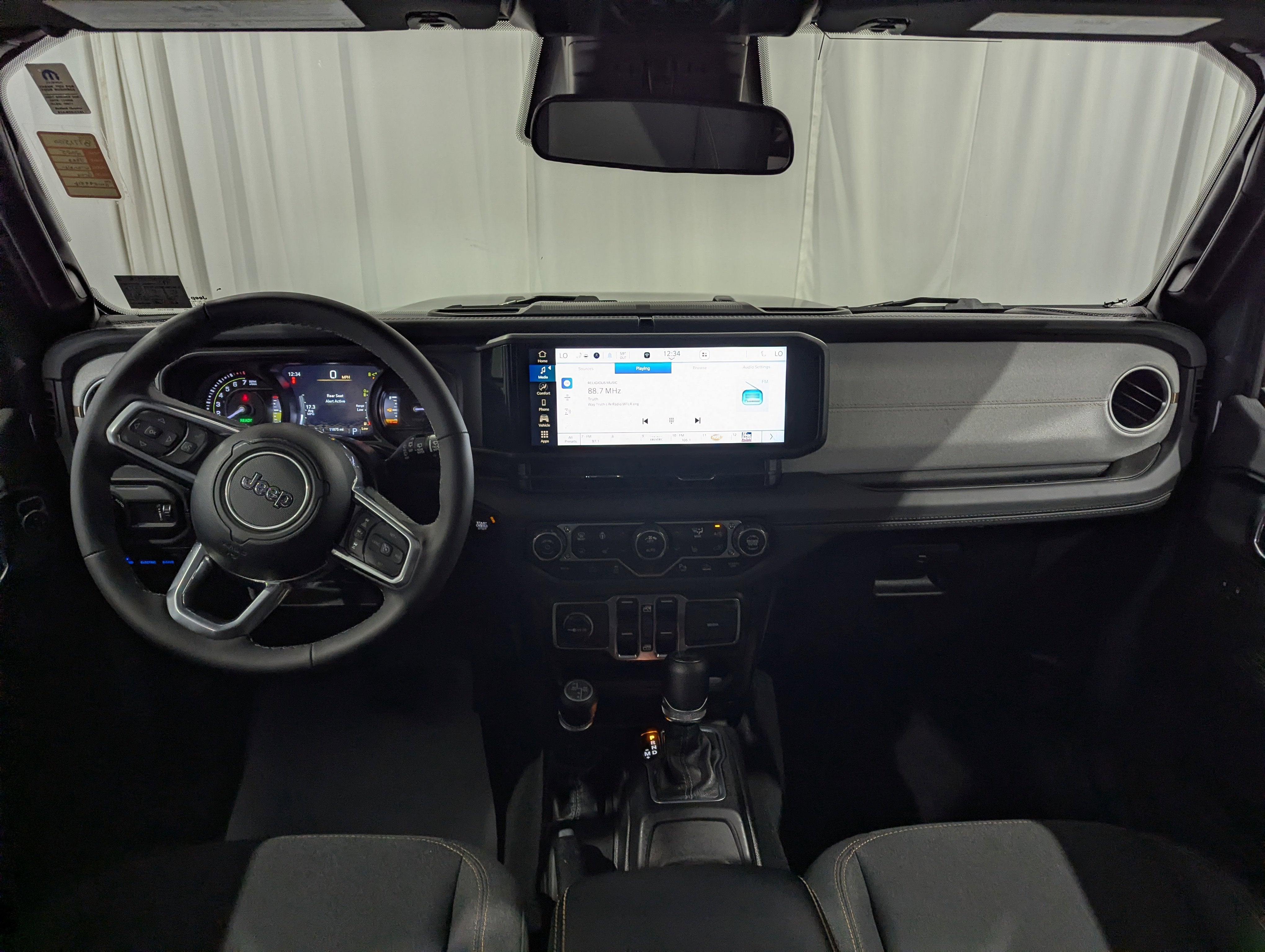 2025 Jeep Wrangler 4xe Sahara 4xe