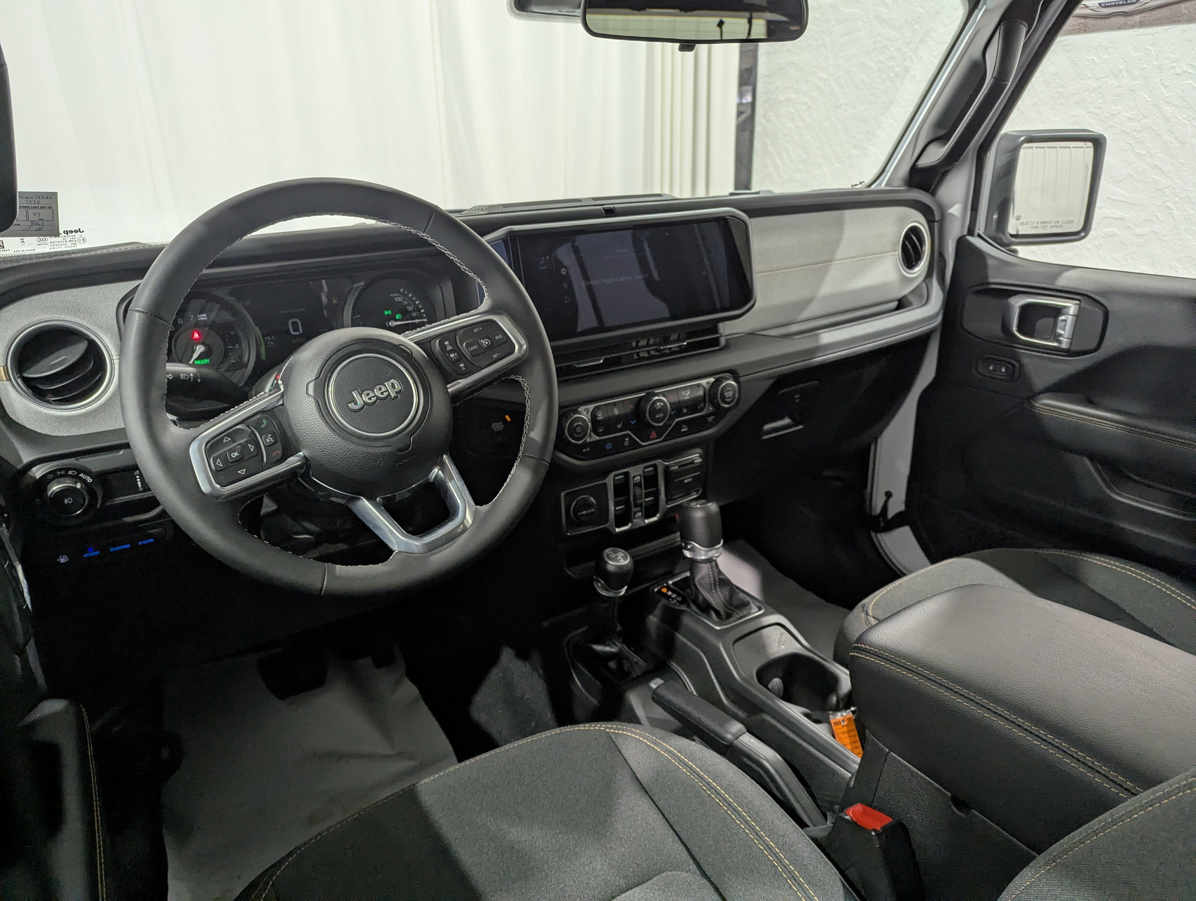 2025 Jeep Wrangler 4xe Sahara 4xe