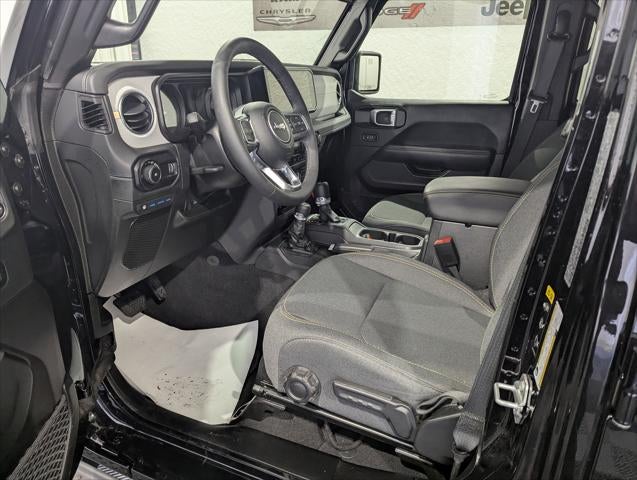 2025 Jeep Wrangler 4xe Sahara 4xe