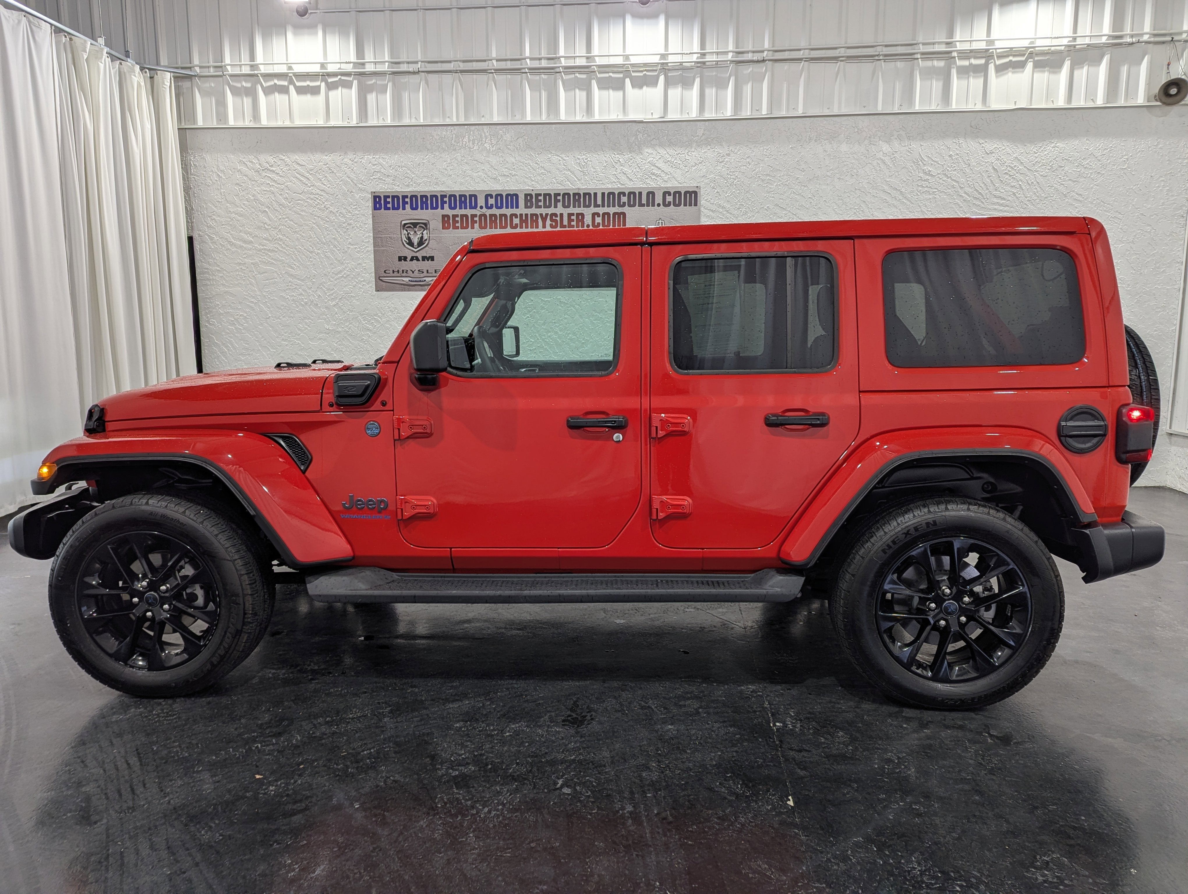 2025 Jeep Wrangler 4xe Sahara 4xe