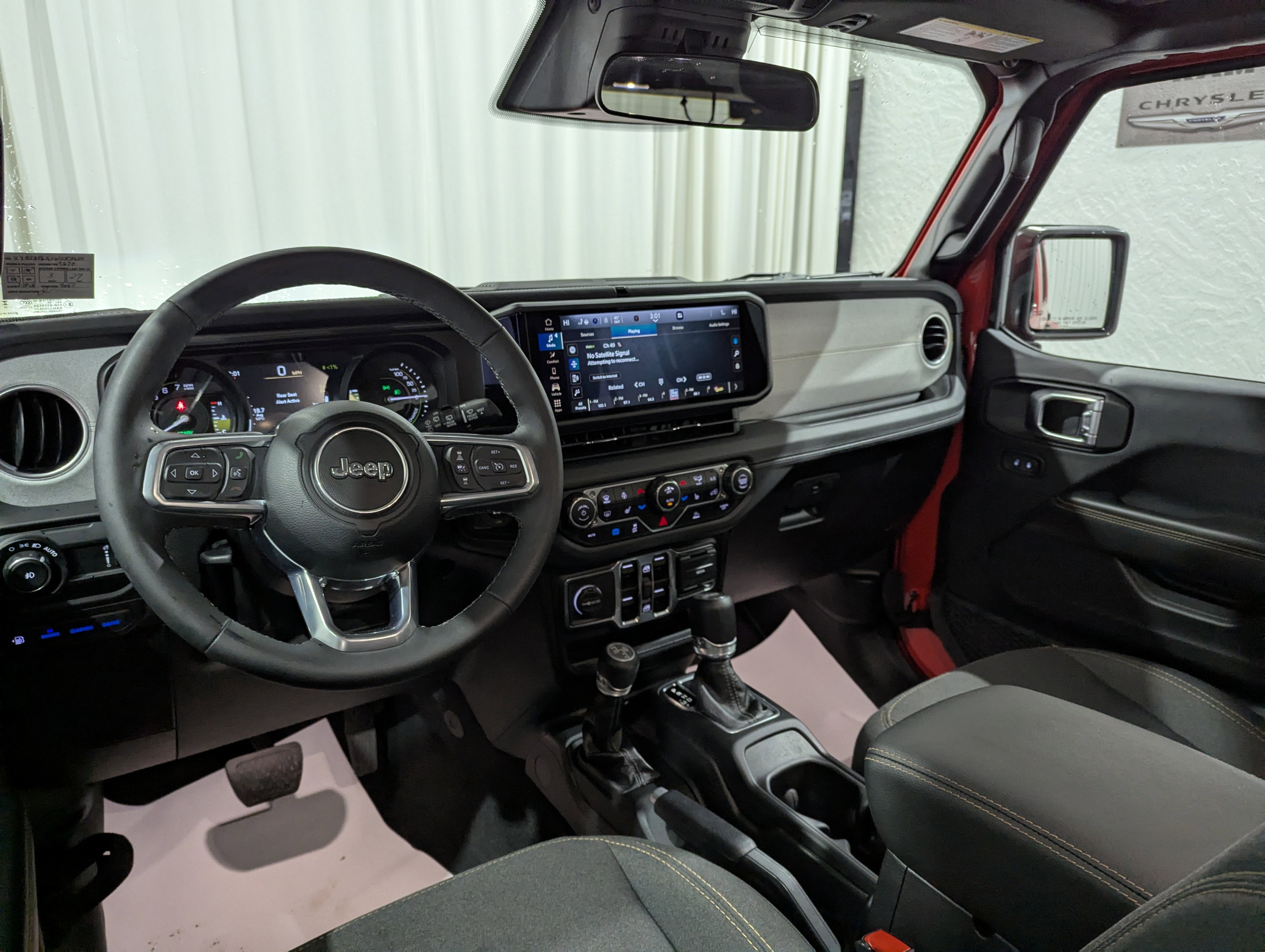 2025 Jeep Wrangler 4xe Sahara 4xe