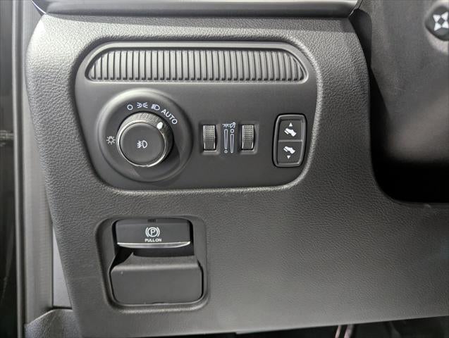 2024 Jeep Wagoneer Series II Carbide 4x4