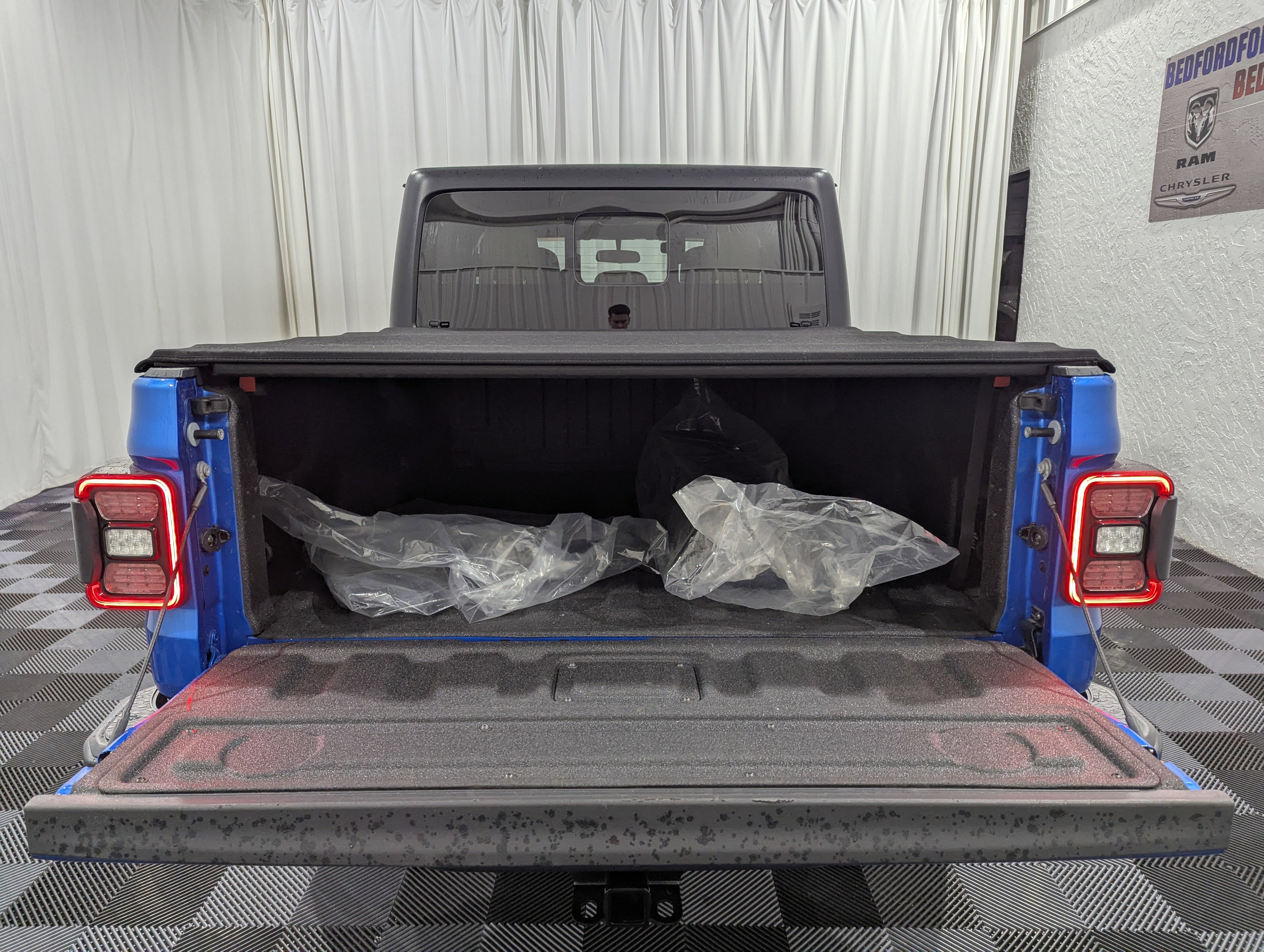 2020 Jeep Gladiator Sport S 4x4