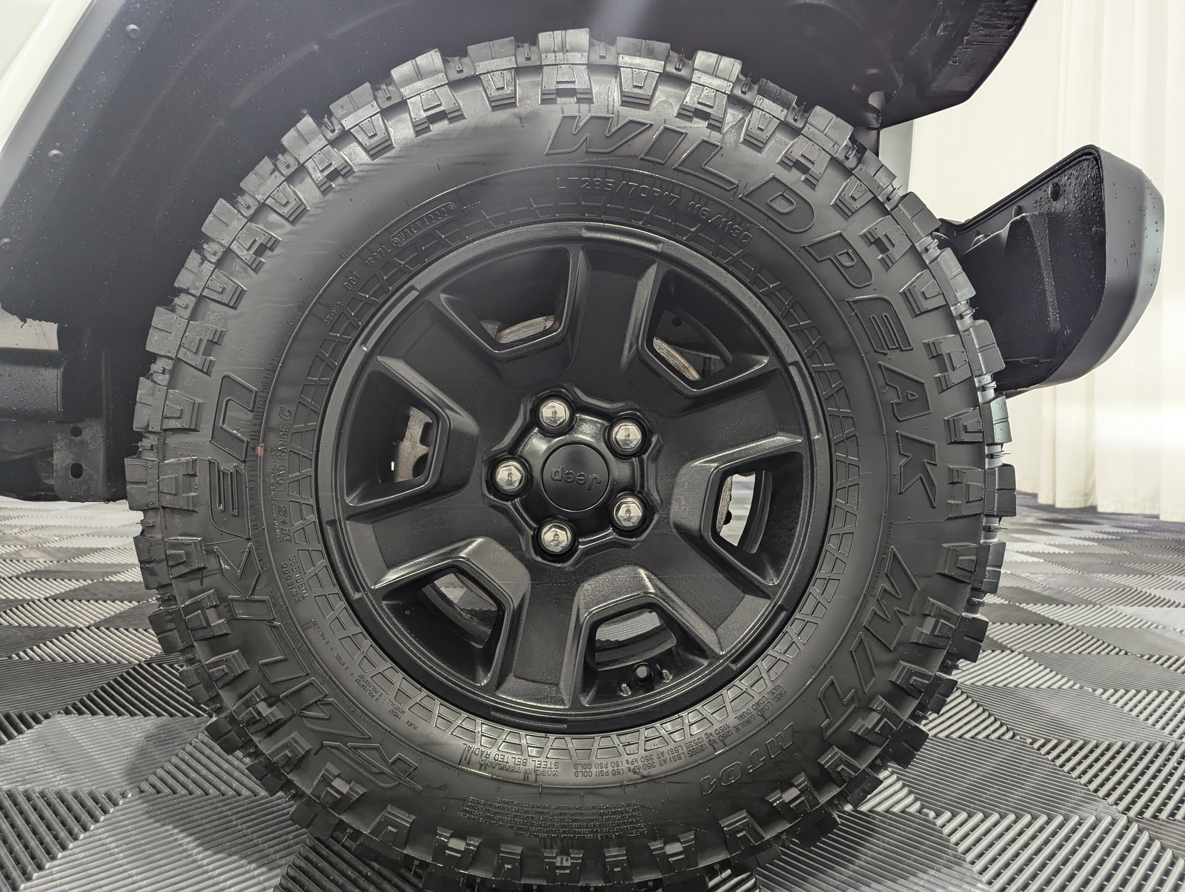 2023 Jeep Gladiator Mojave 4x4