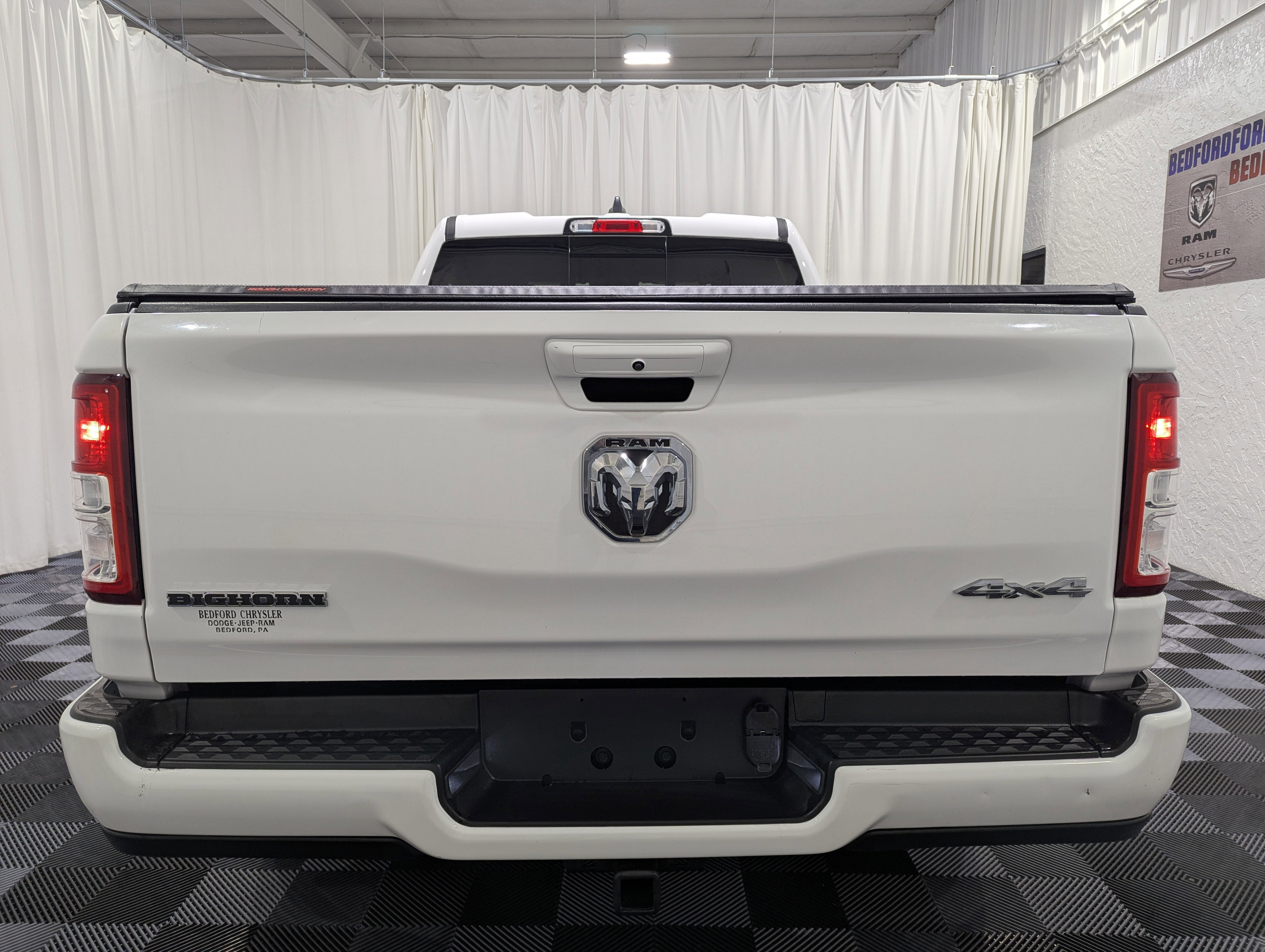 2021 RAM 1500 Big Horn Quad Cab 4x4 6'4' Box