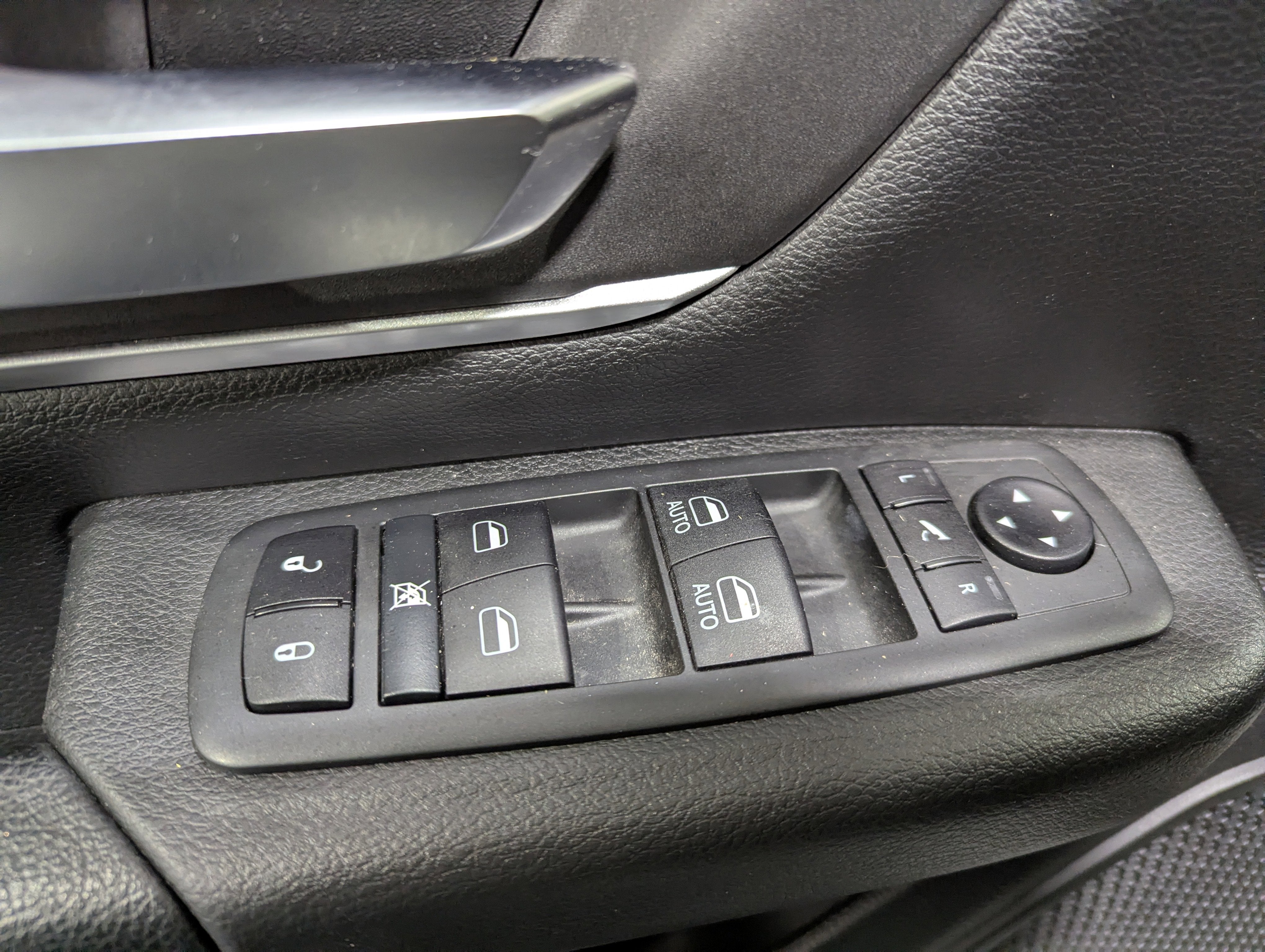 2021 RAM 1500 Big Horn Quad Cab 4x4 6'4' Box