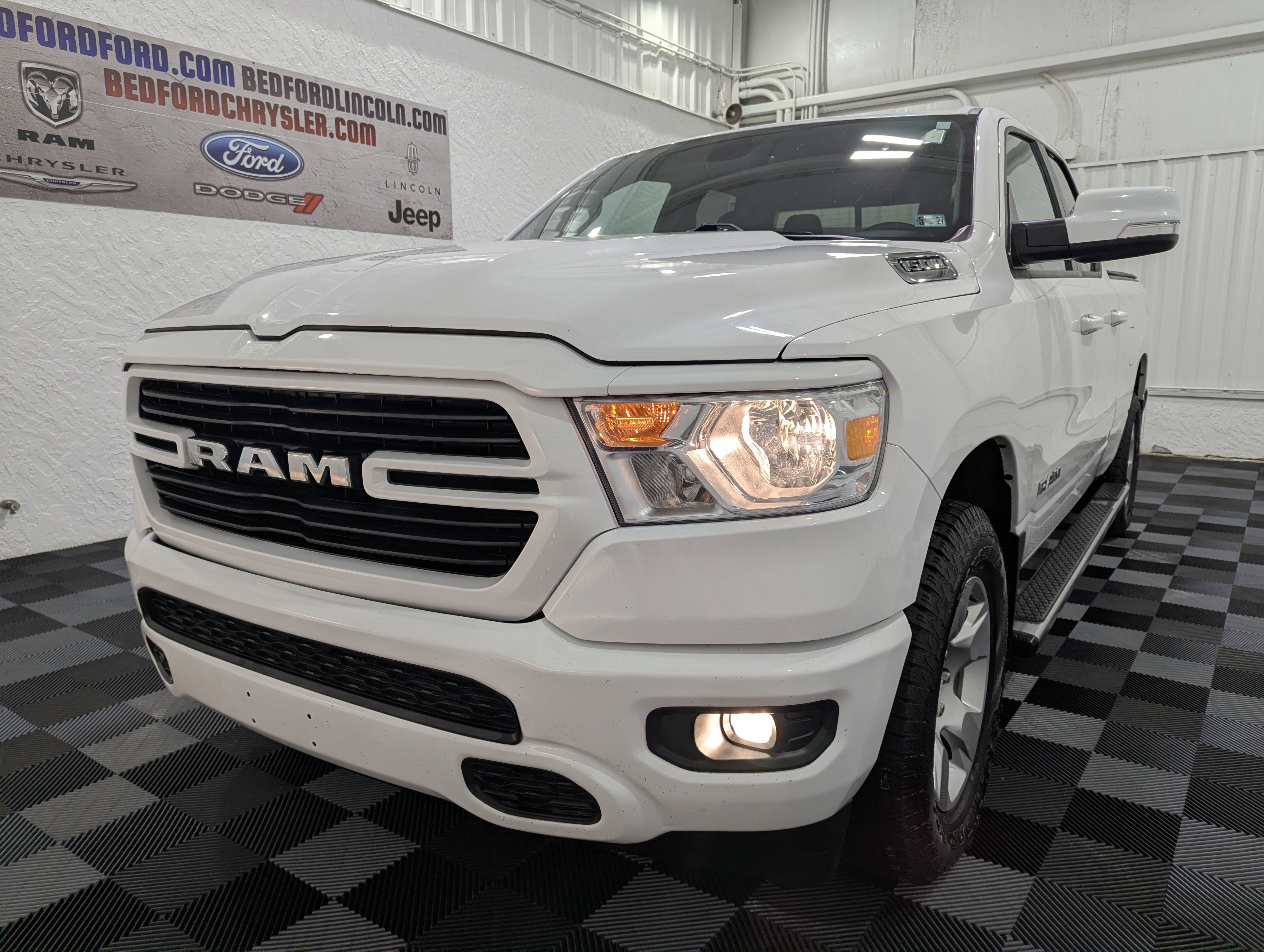 2021 RAM 1500 Big Horn Quad Cab 4x4 6'4' Box