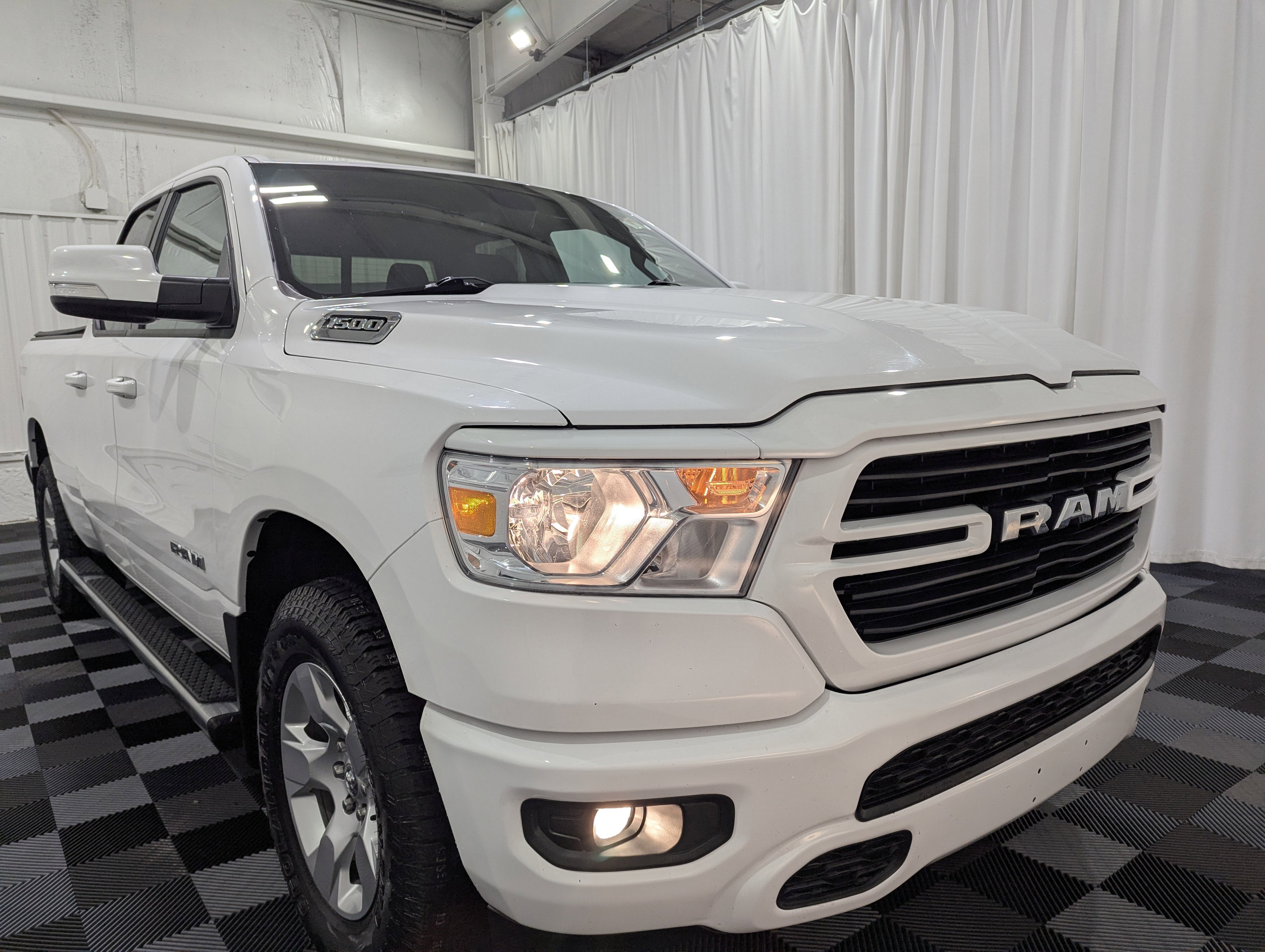 2021 RAM 1500 Big Horn Quad Cab 4x4 6'4' Box