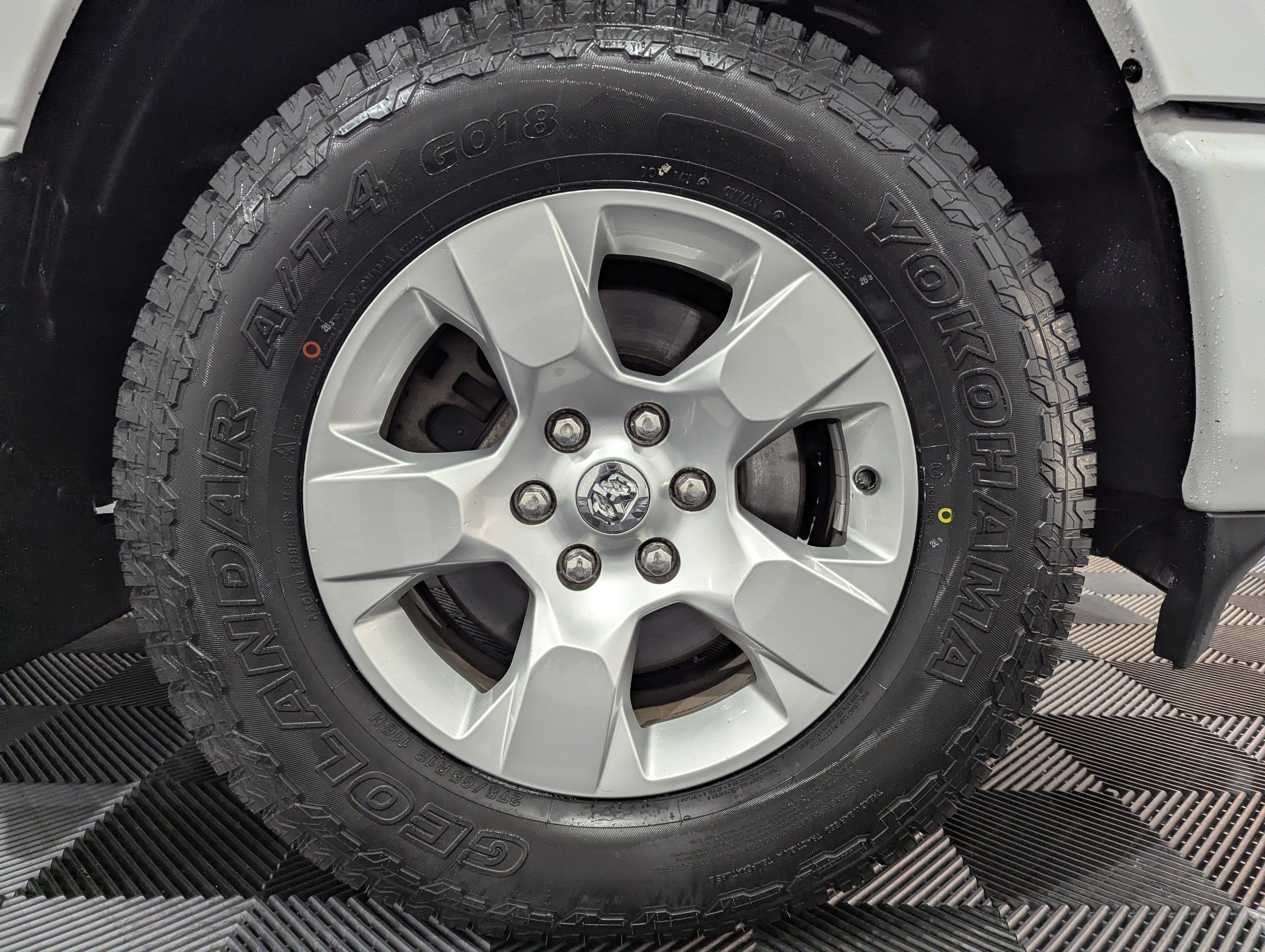 2021 RAM 1500 Big Horn Quad Cab 4x4 6'4' Box