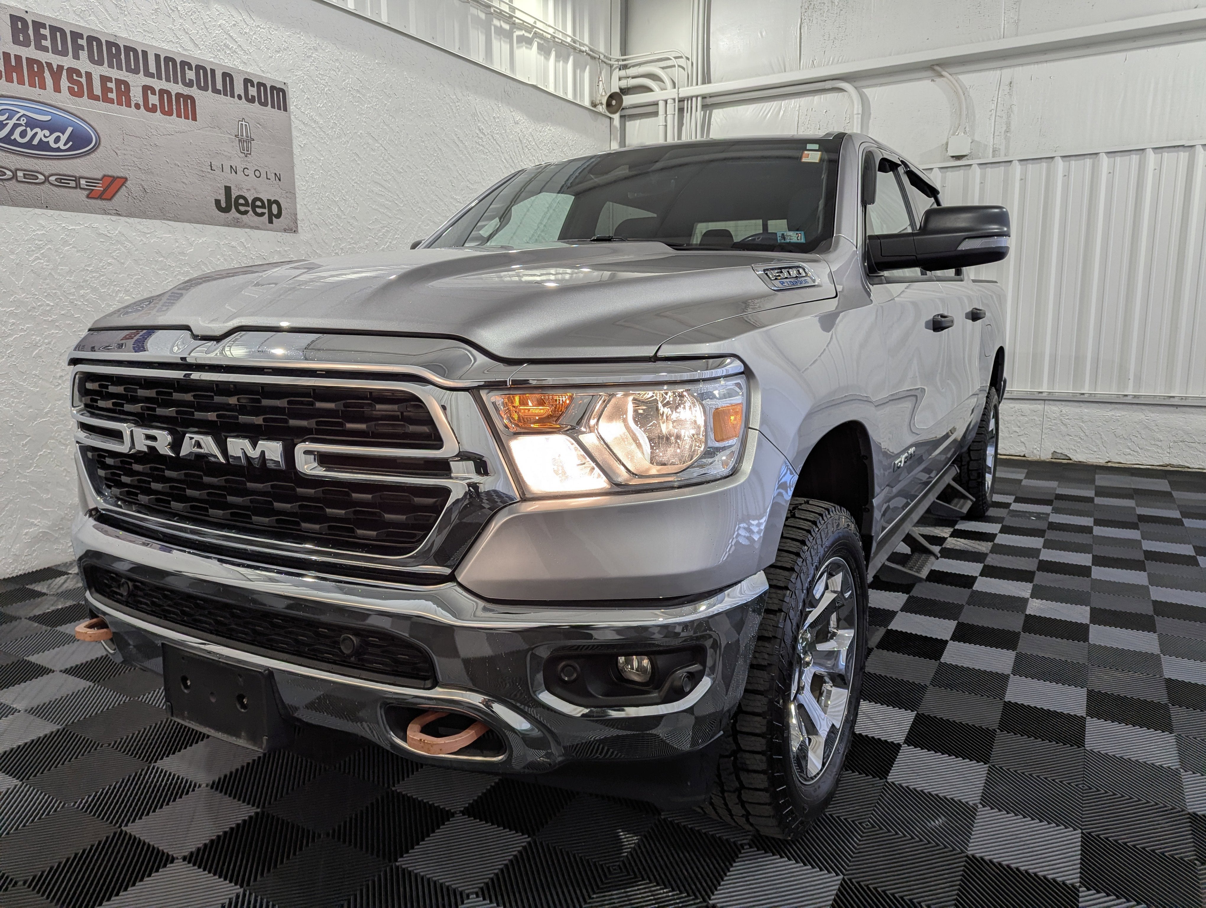 2023 RAM 1500 Big Horn Crew Cab 4x4 5'7' Box